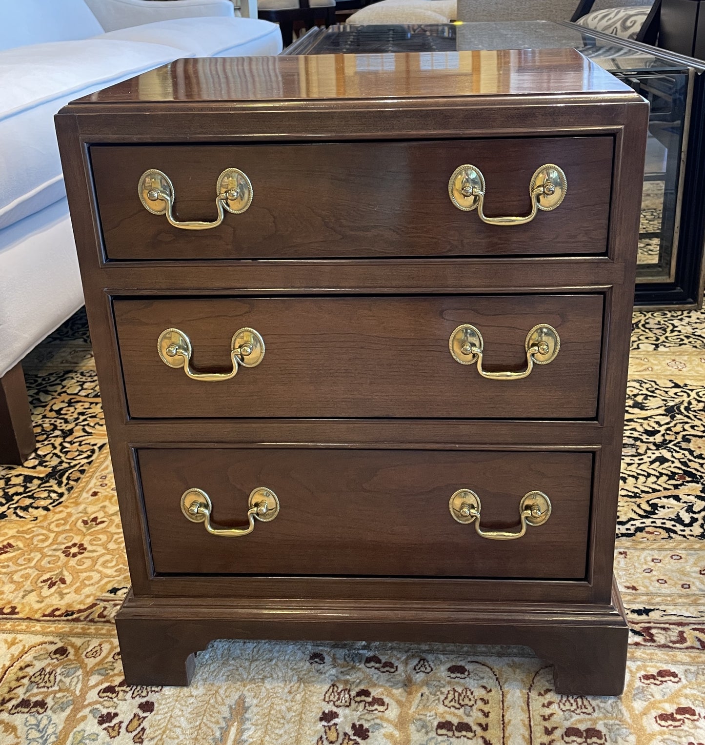 LG Stickley Three Drawer Nightstand/Chest (0GK001)