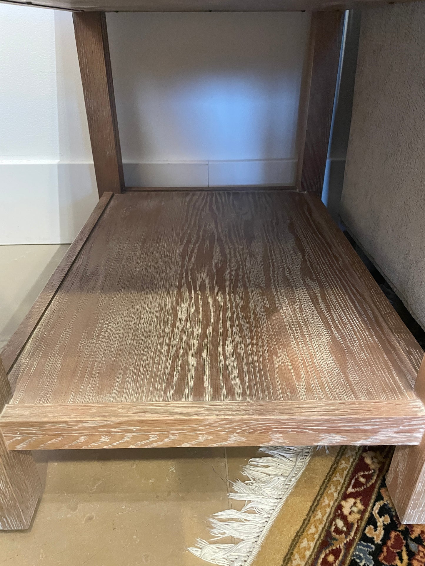 Ethan Allen Clarkton End Table (2 available) (0CF011)