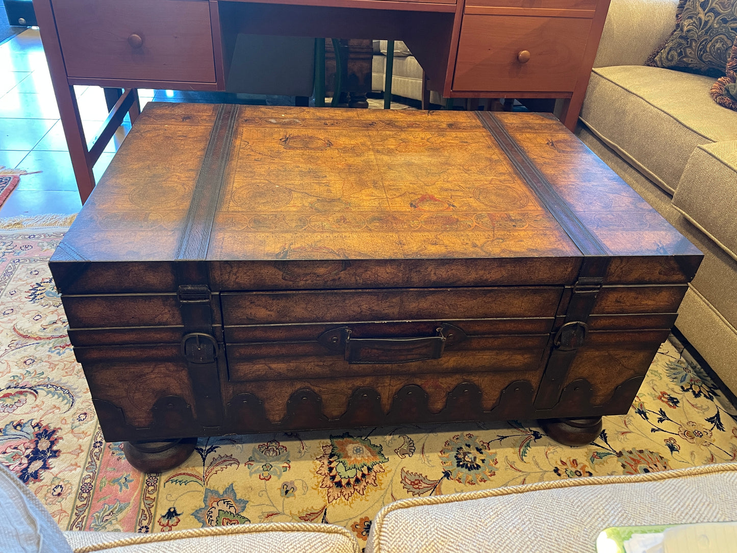 Map Trunk Style Coffee table with drawer, AS IS (0GN005)