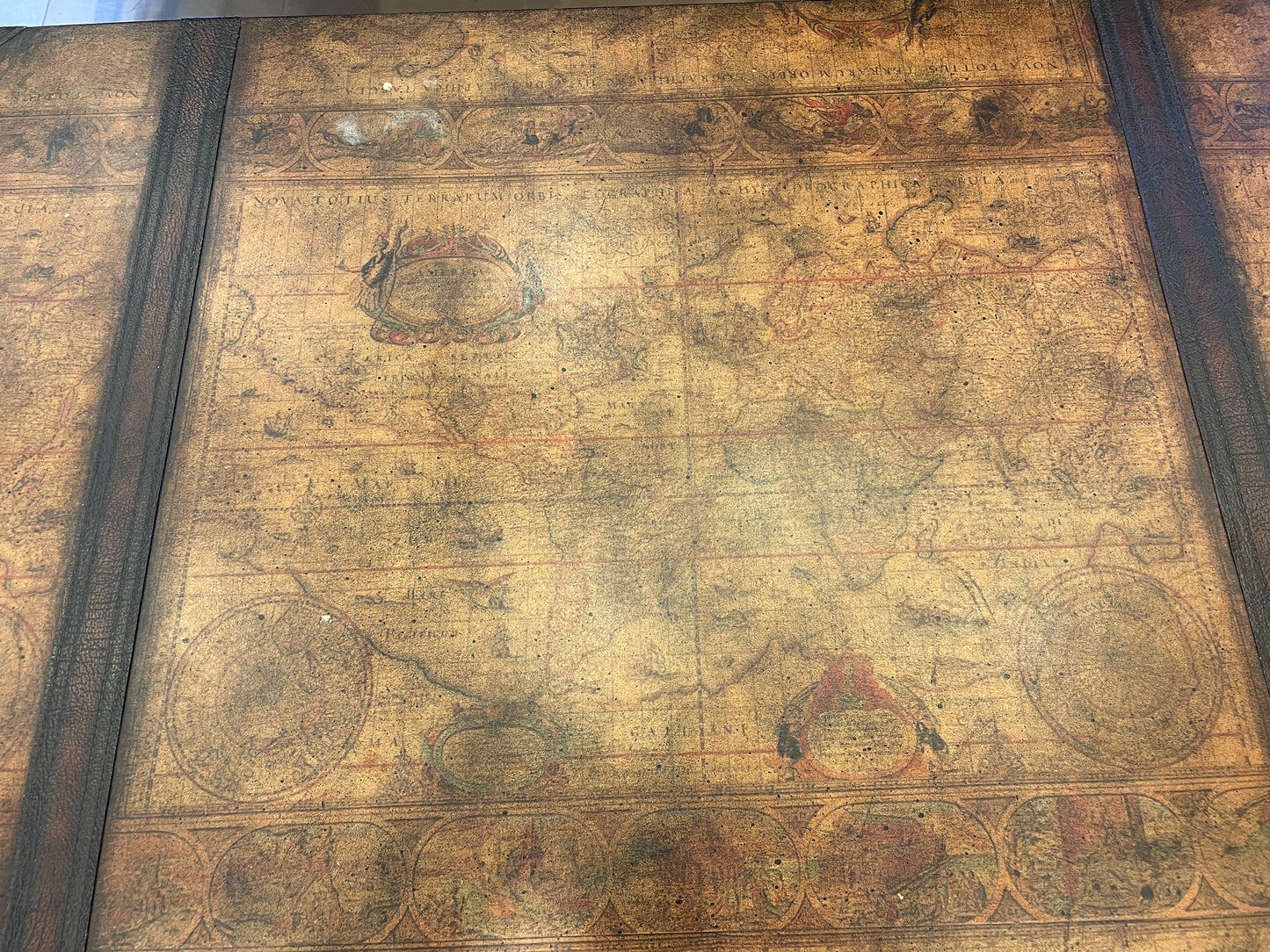Map Trunk Style Coffee table with drawer, AS IS (0GN005)