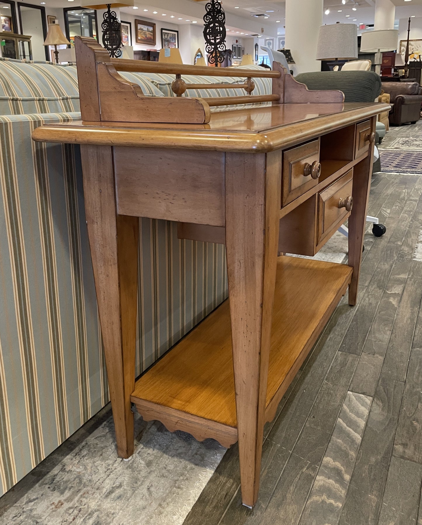 Bob Timberlake Pine Console (0CF01B)