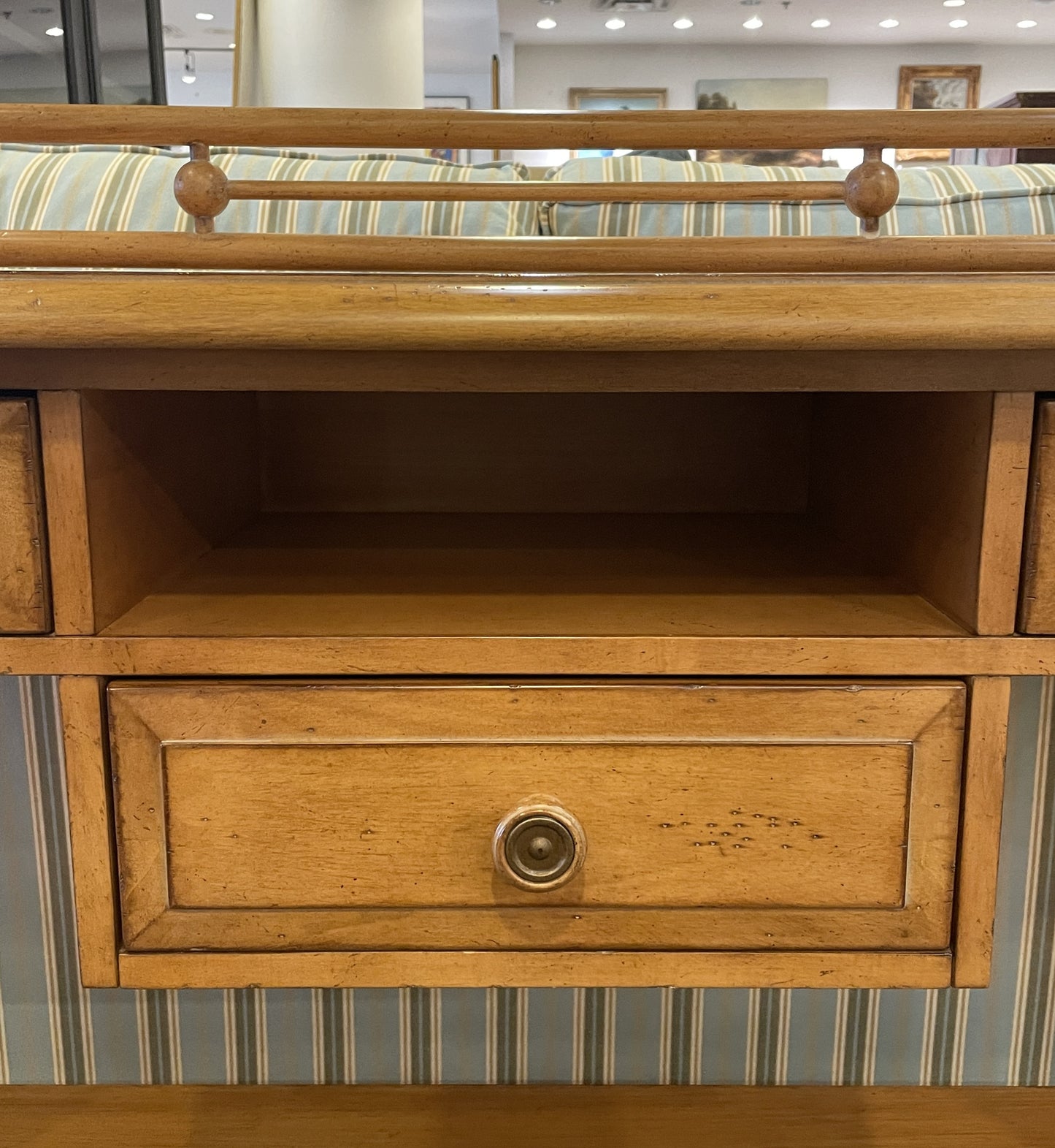 Bob Timberlake Pine Console (0CF01B)