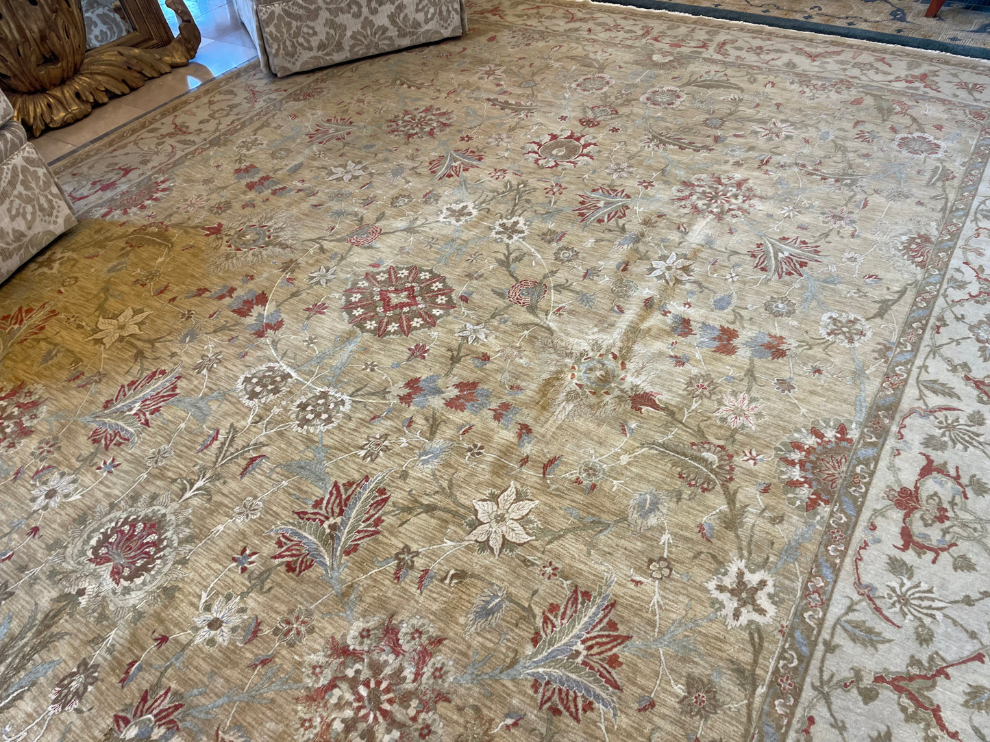 Hand Knotted Cream and Apricot Rug (13.9x10) (22862)