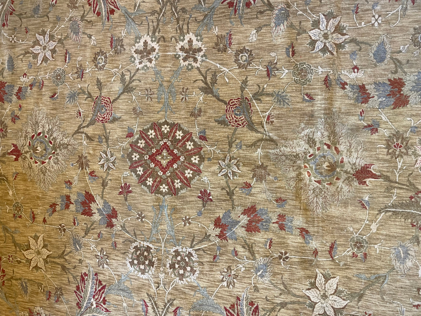 Hand Knotted Cream and Apricot Rug (13.9x10) (22862)