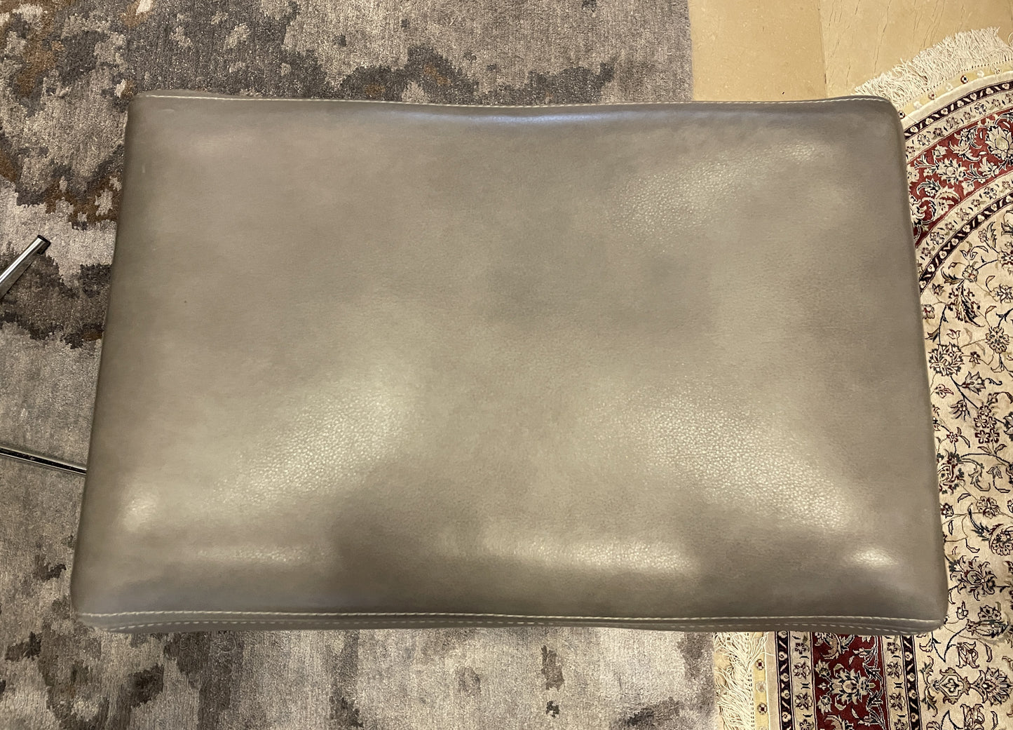 Ethan Allen "Harper" Leather Counter Stool (2 Available) (06I00E)