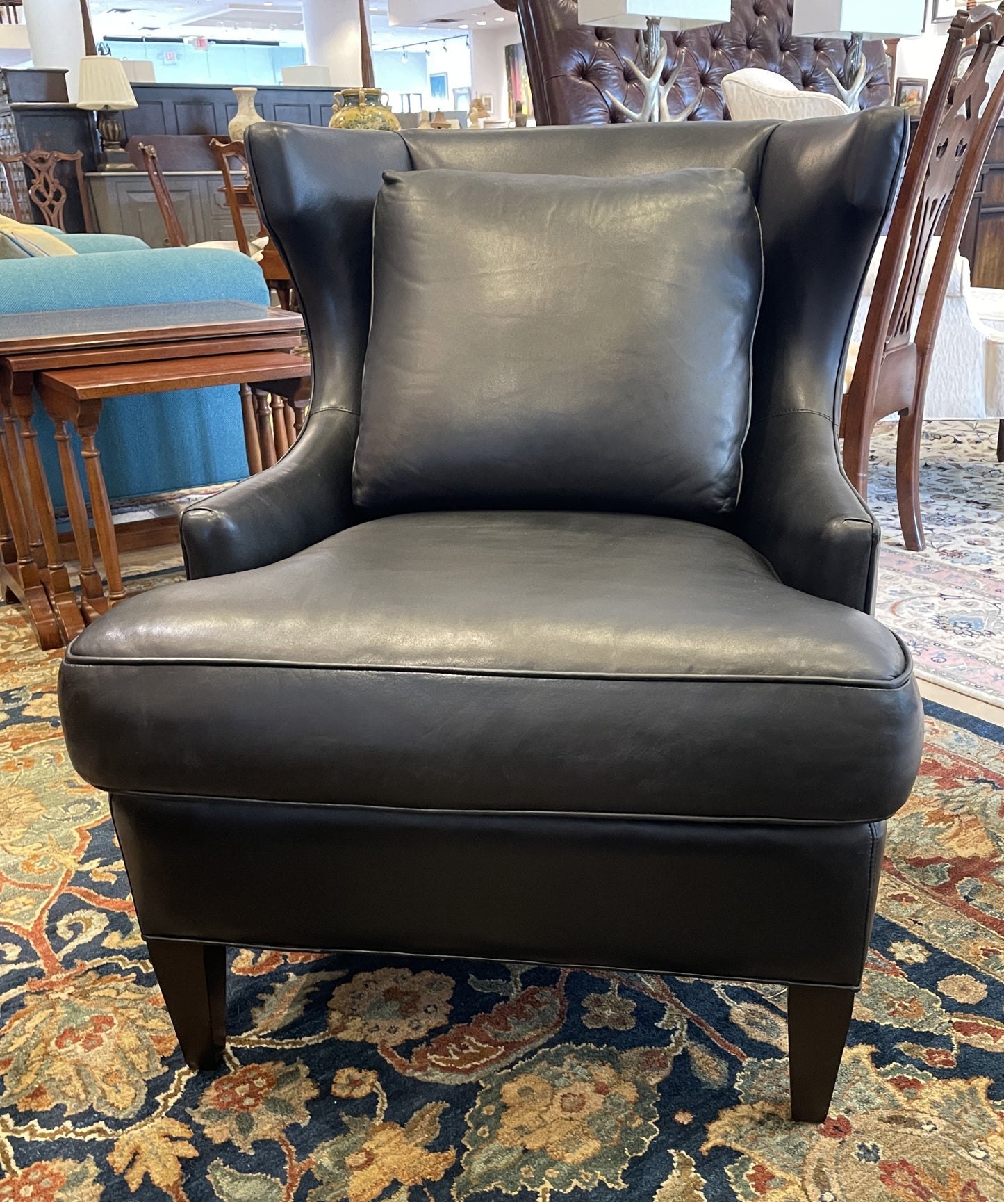 Hancock and Moore Black Leather Chair (01B019)