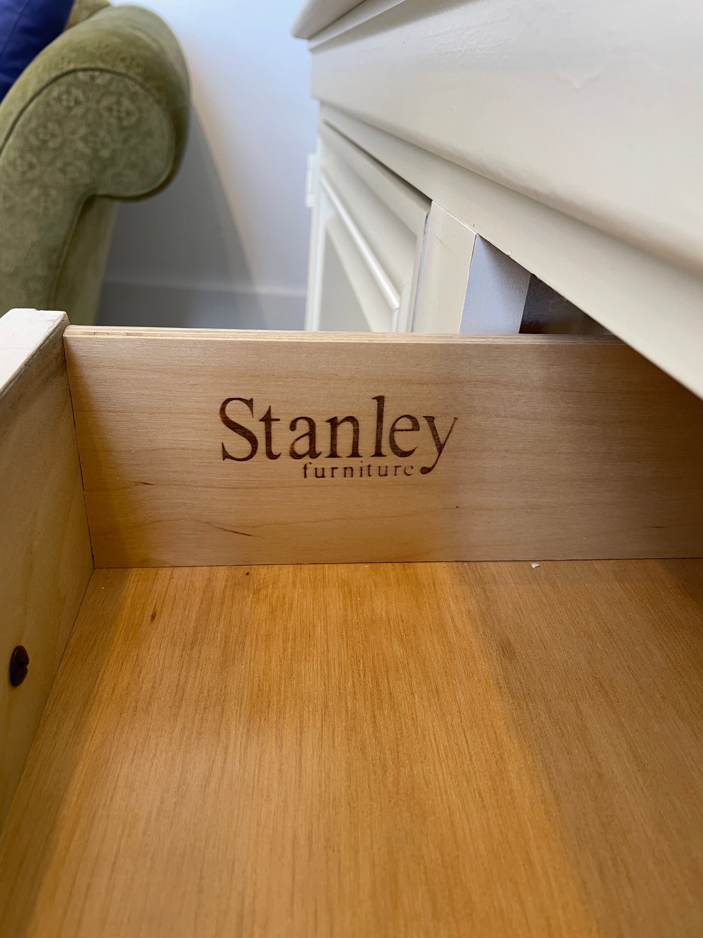 Stanley Dome Topped Bookcase (0CF019)