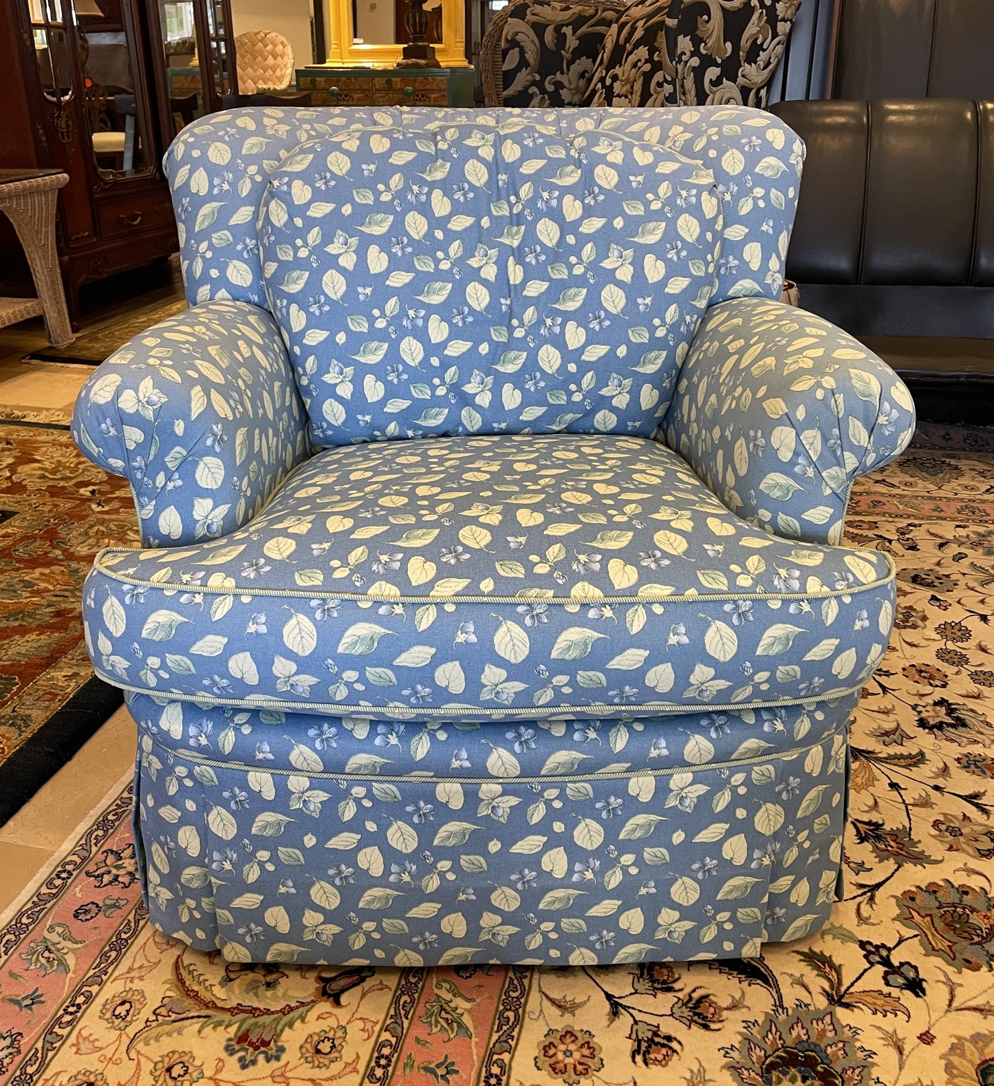 Pearson Blue Floral Chair (0CF00O)