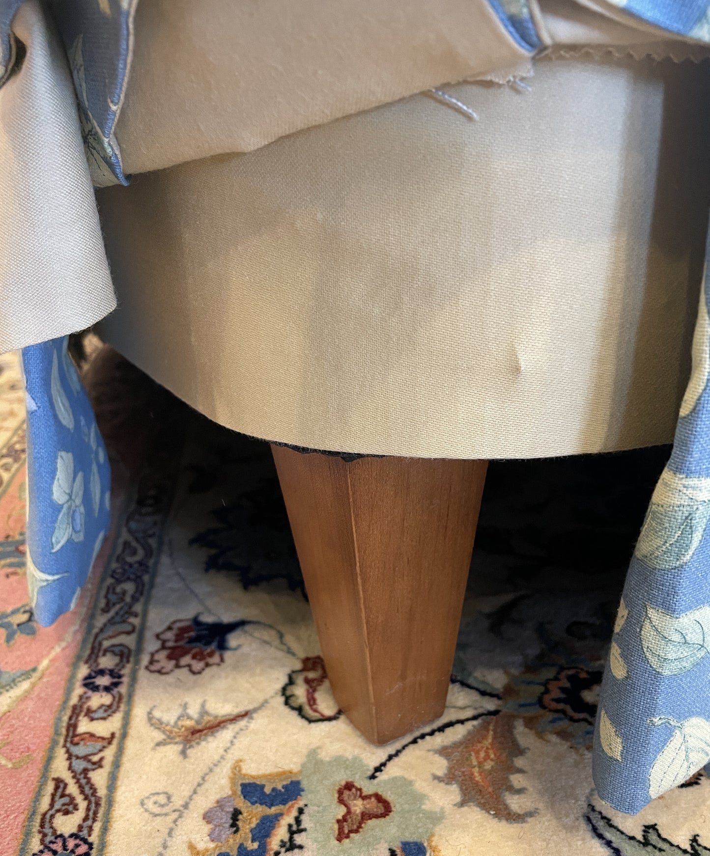 Pearson Blue Floral Chair (0CF00O)
