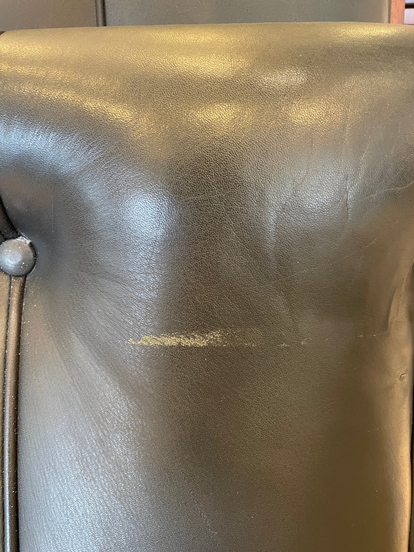 Hickory Chair Body-Calla King Bed Leather AS IS