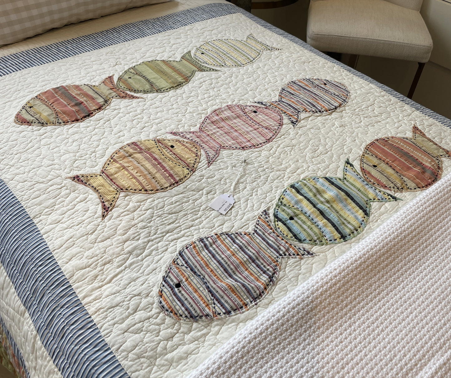 Pair of Twin Fish Quilted Bedding (0CF00N)