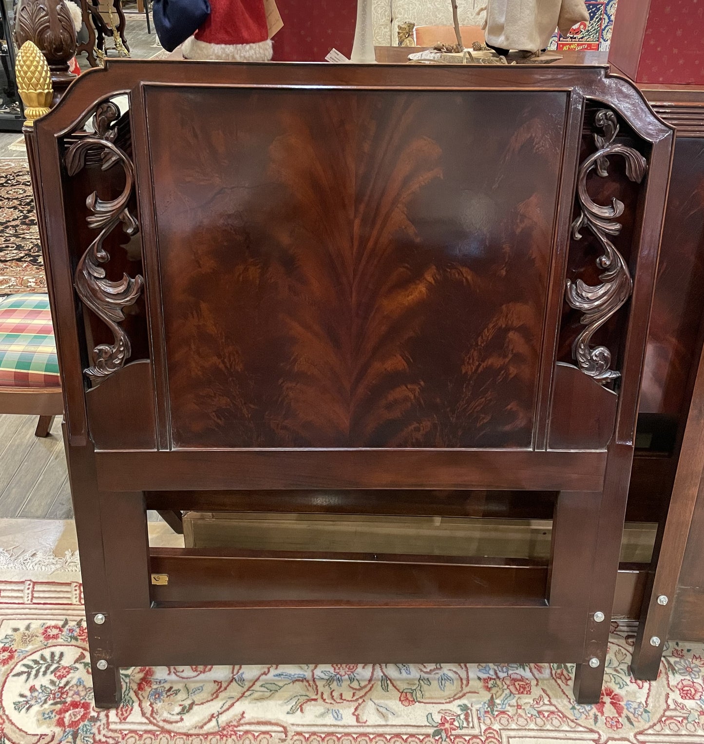 Wellington Hall Headboard (C7DF24)
