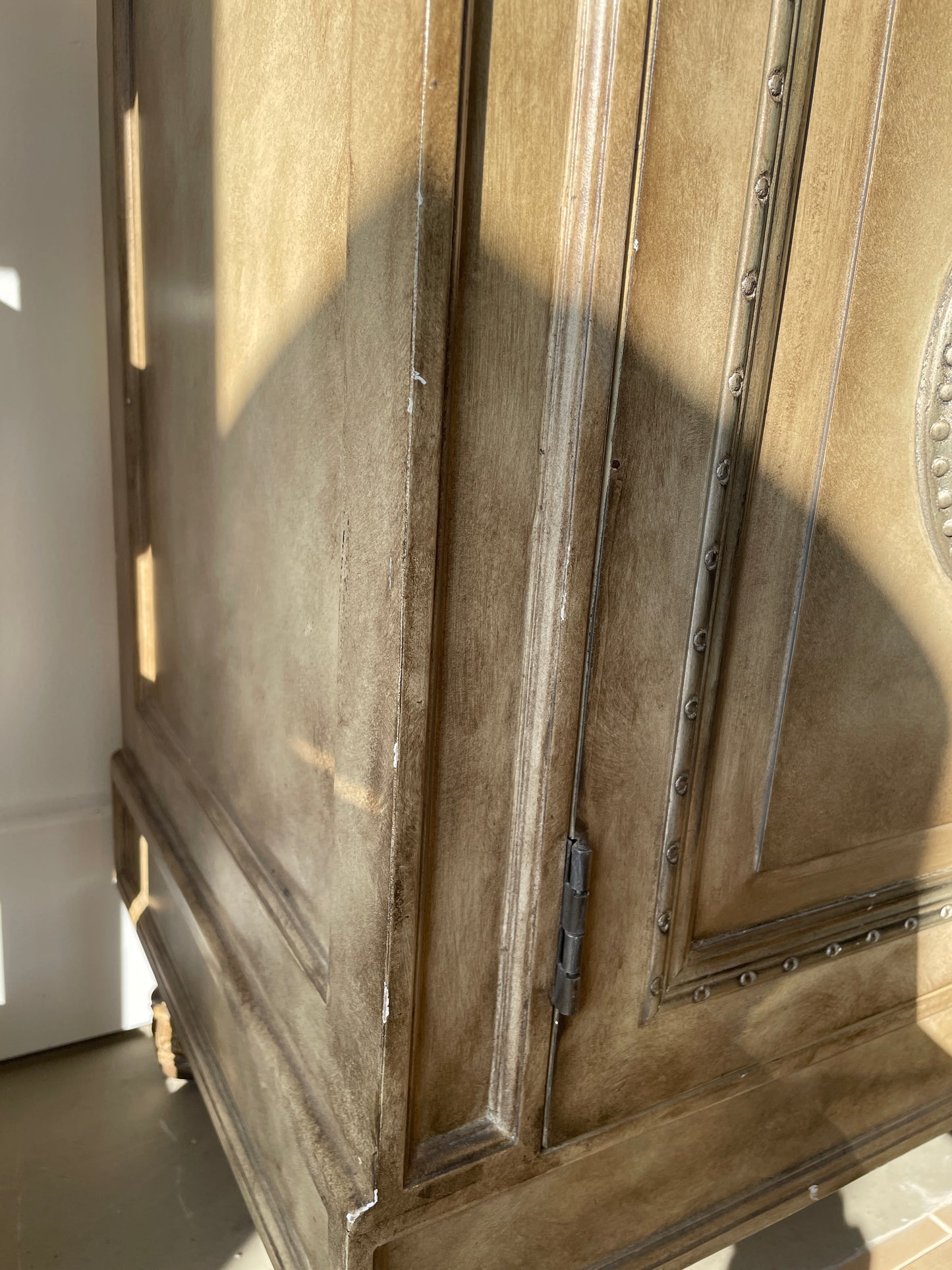 Faux Finished Console Cabinet with Marble inset top, AS IS (0GW009)