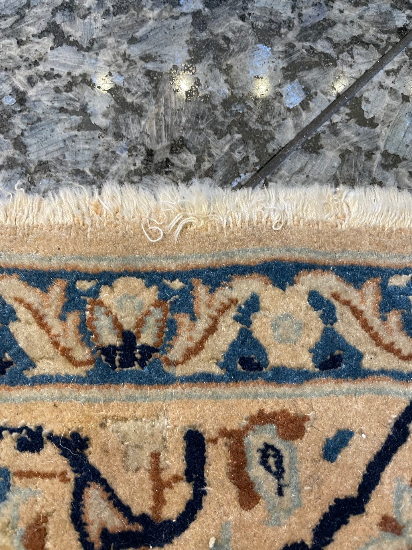 Hand Knotted Blue and Cream Rug (6.6x3) (68VYV6)