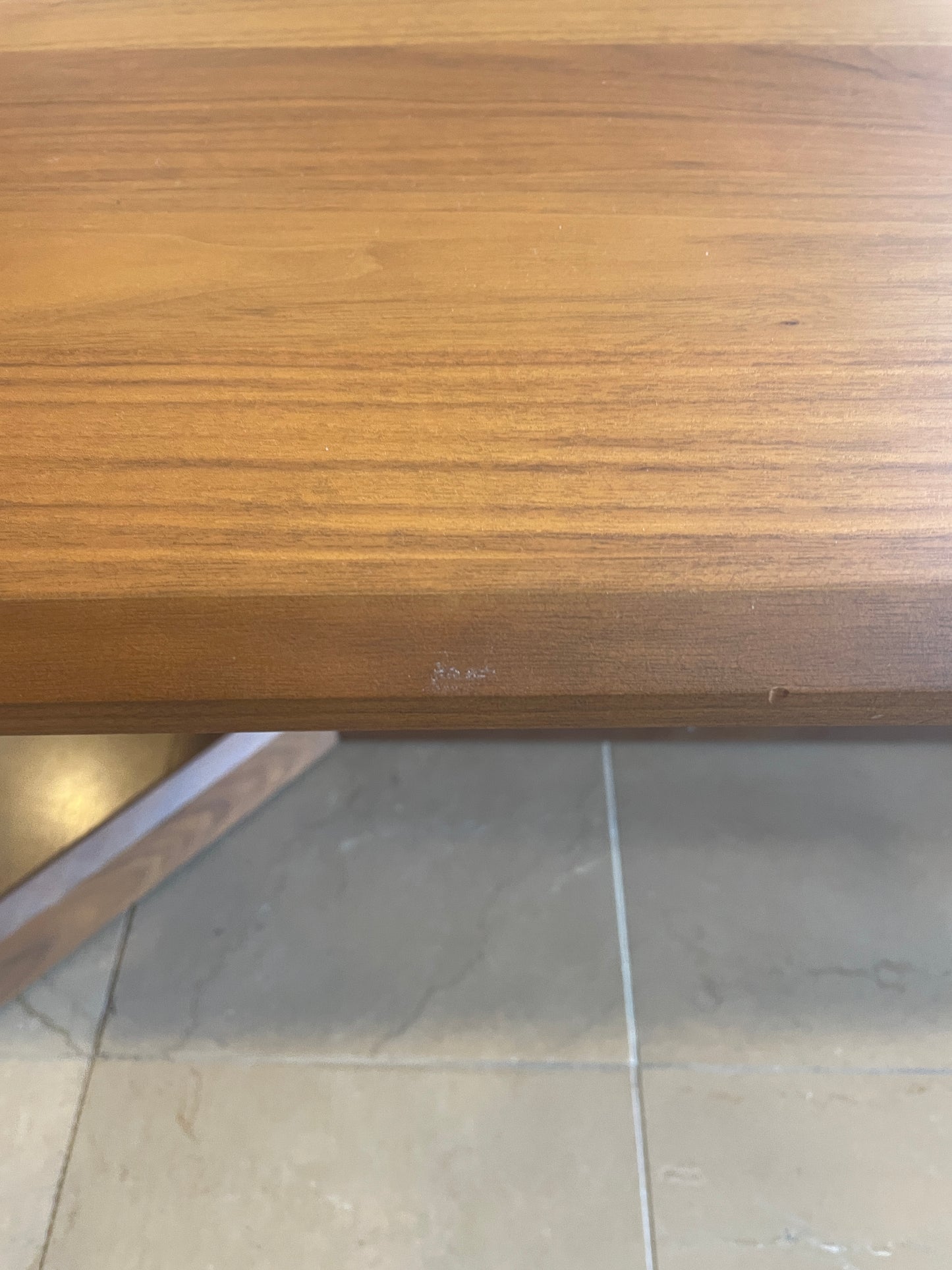 Solid Walnut Modern Cocktail Table (0KU001)