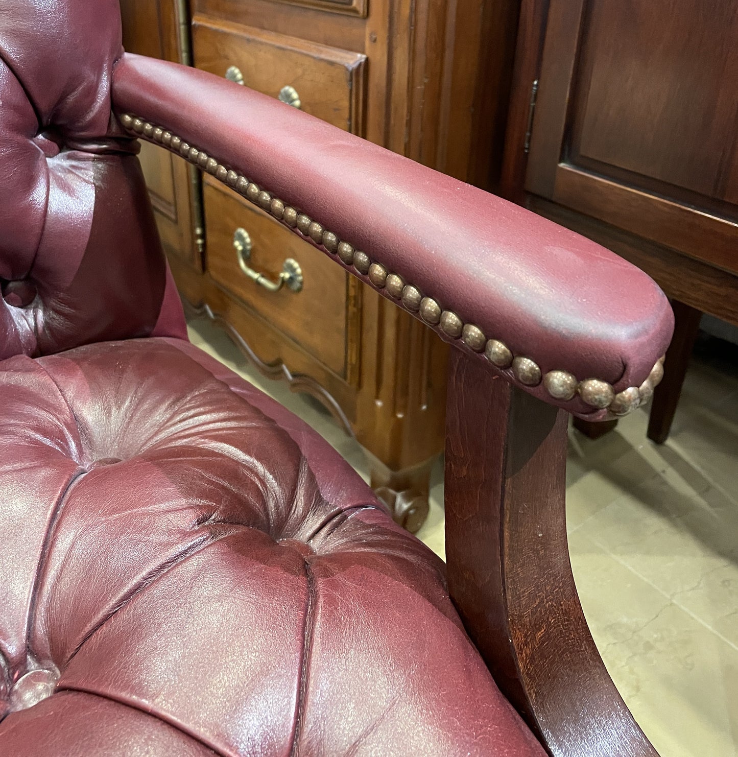 Leather Executive Chair (03G009)