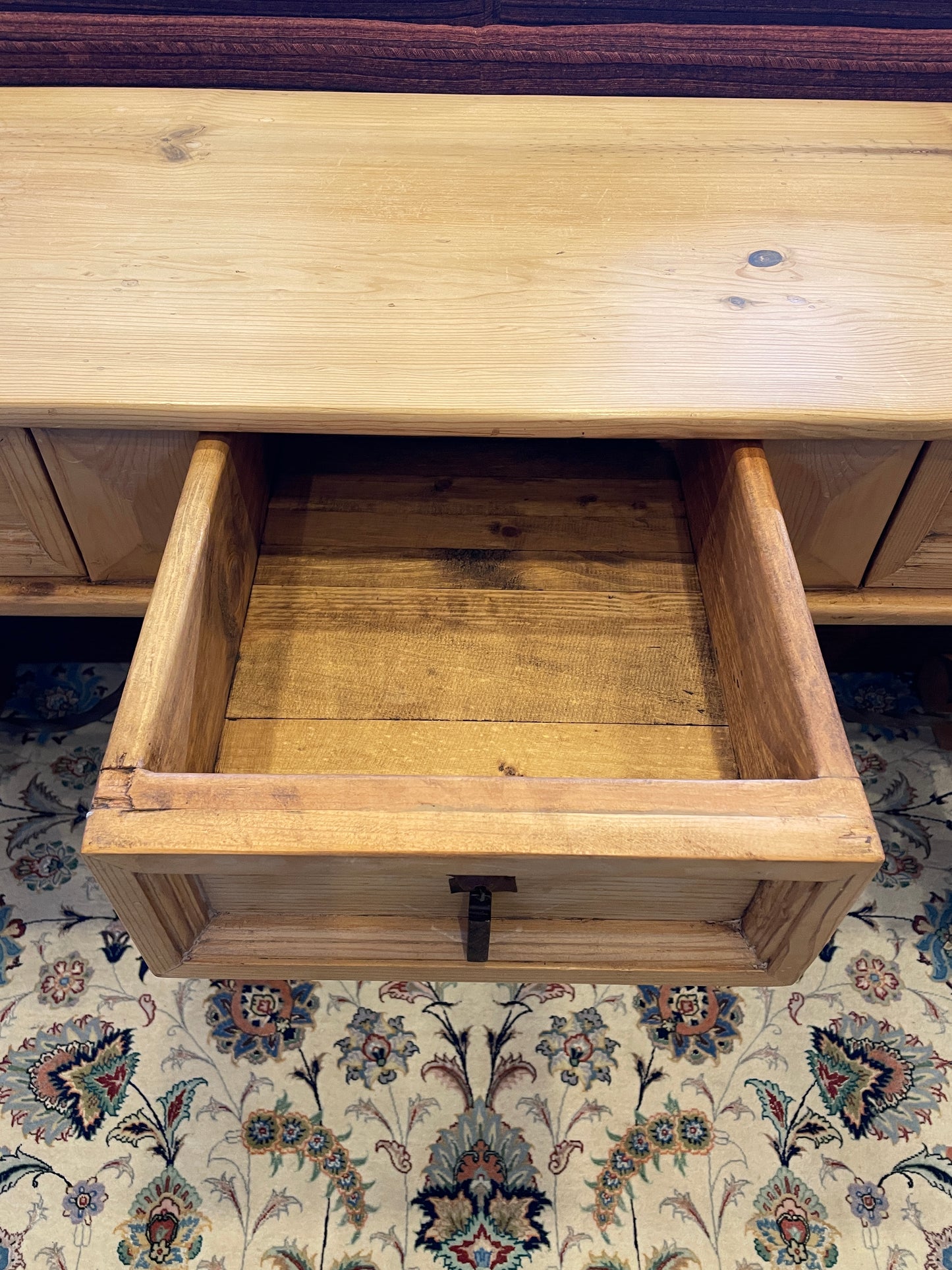 El Poeton Pine Sofa Table (03G00D)