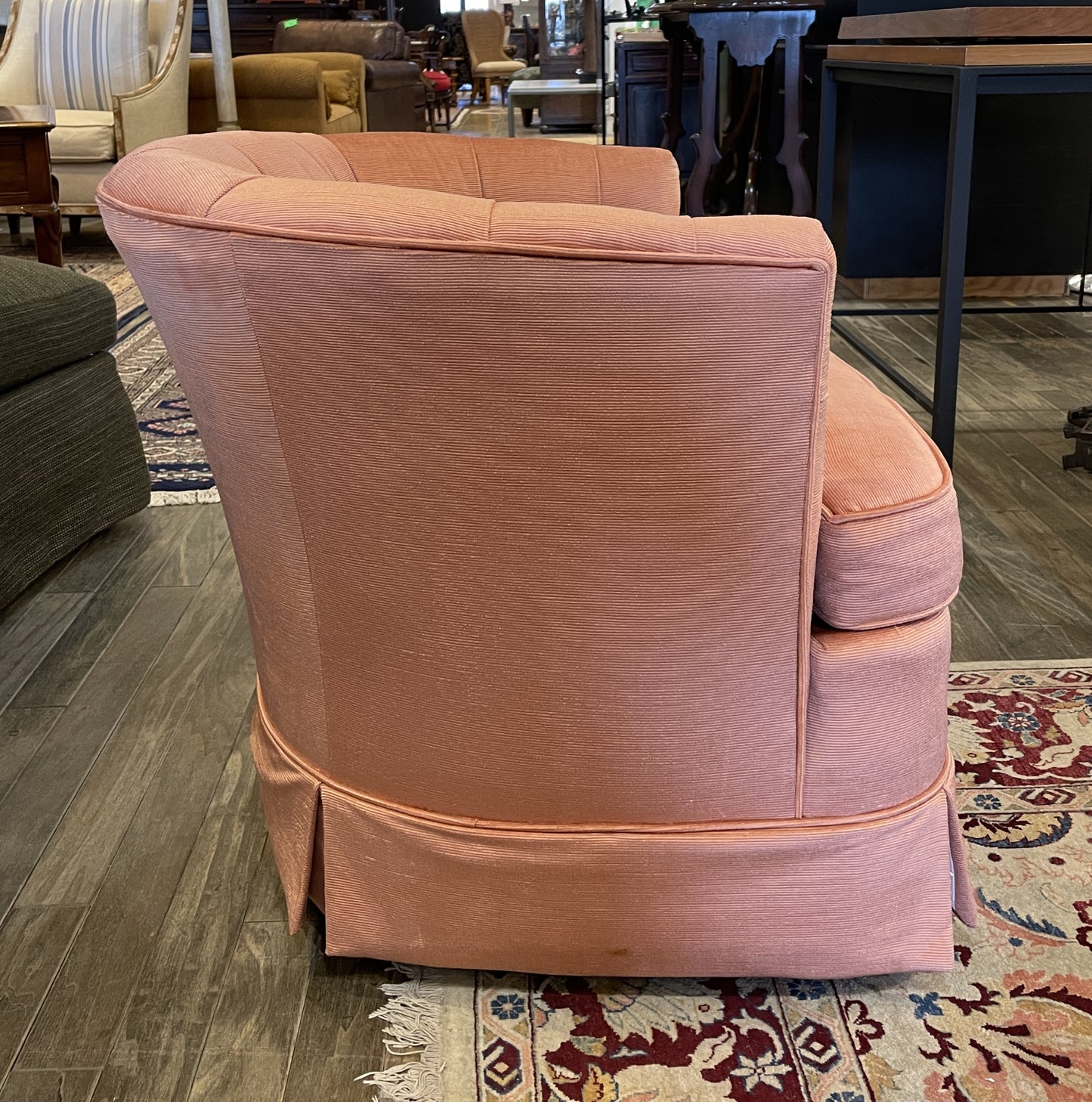 Pr. Vintage Drexel Bucket Chairs on Casters (0CZ001)