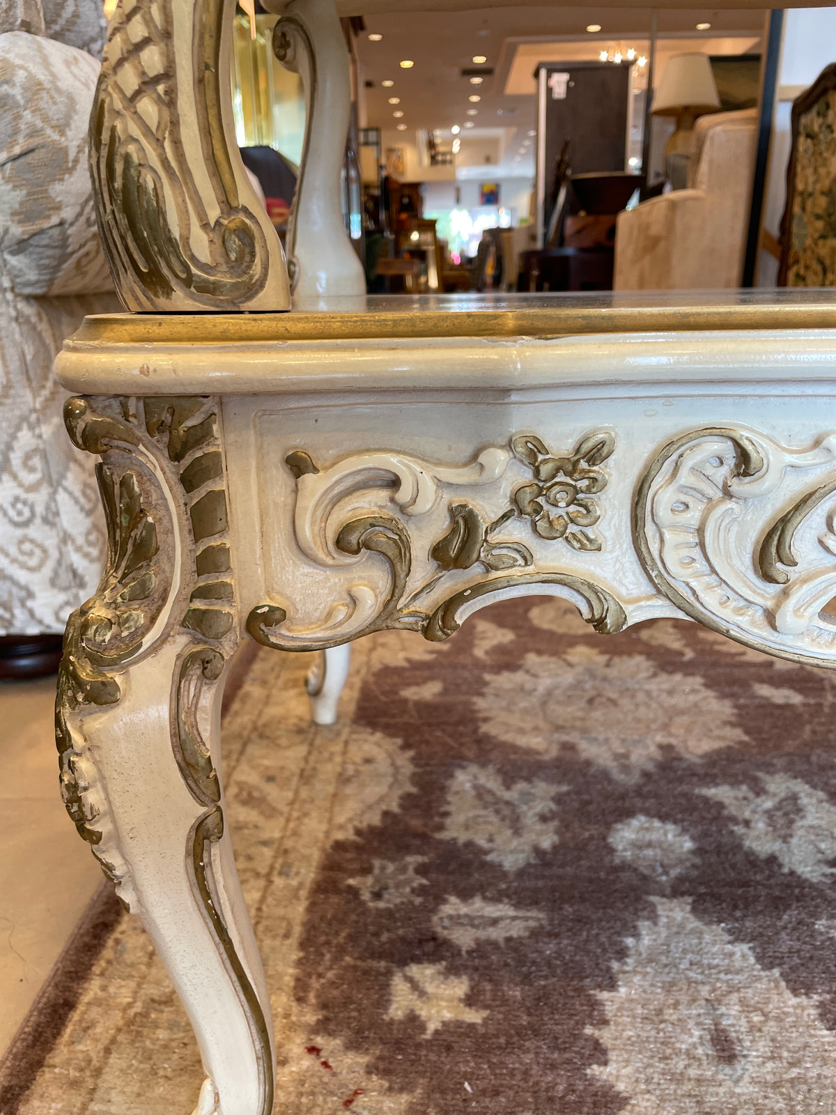 Italian Provincial End Table (2 Available 0A900Z 0A9010)