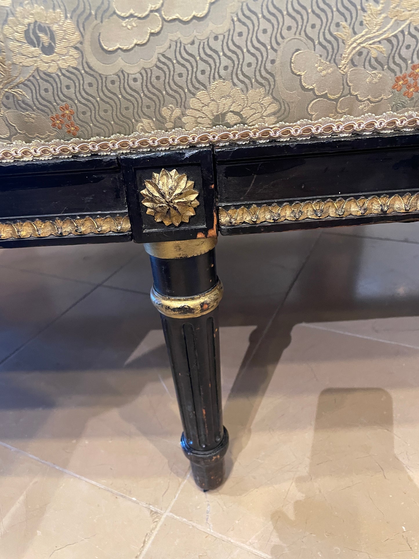 Louis XVI Style Settee in Silk, AS IS (00Y00B)