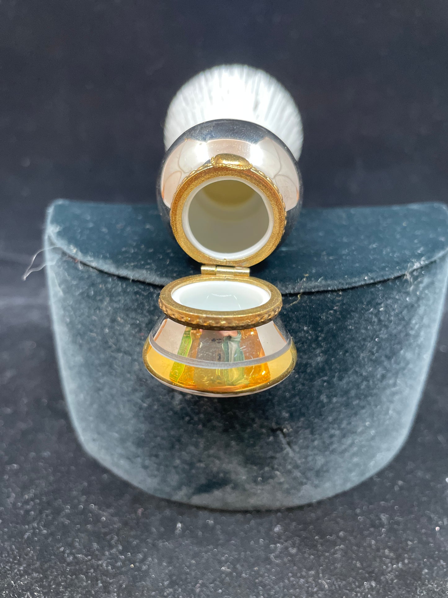 Limoges Shaving Brush Trinket Box (030027)