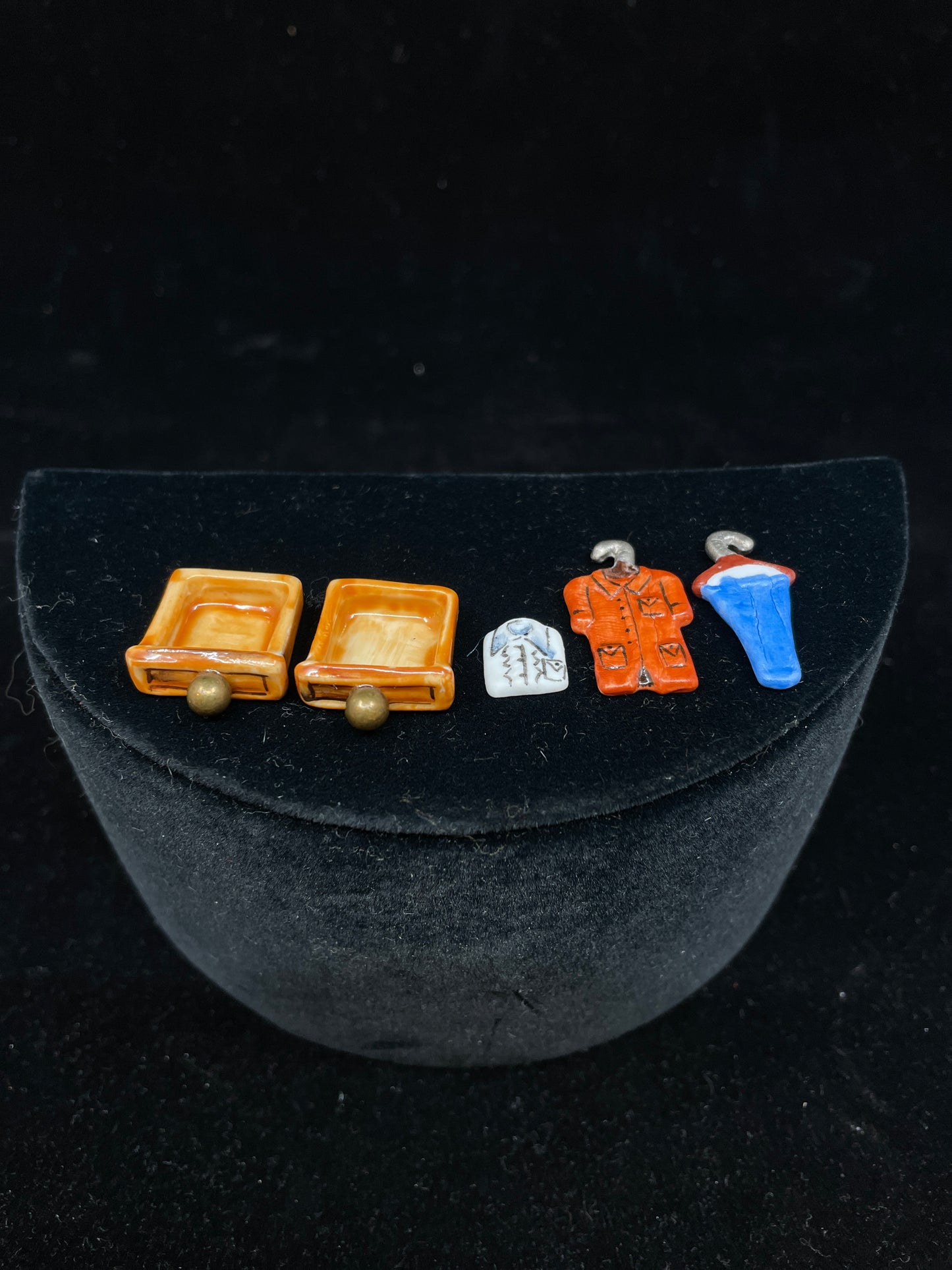 Limoges Wardrobe Trinket Box