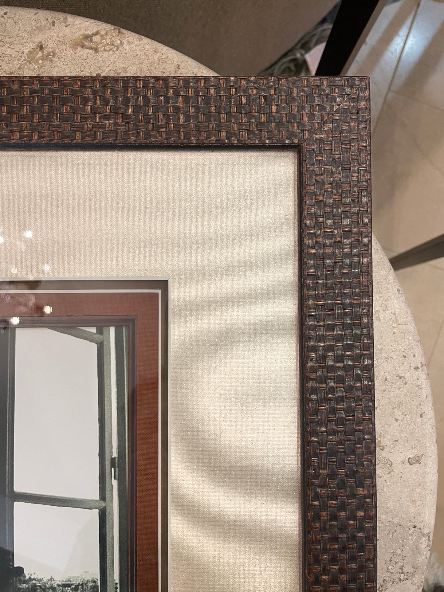 Eiffel Tower Print in Woven Frame (05S00U)