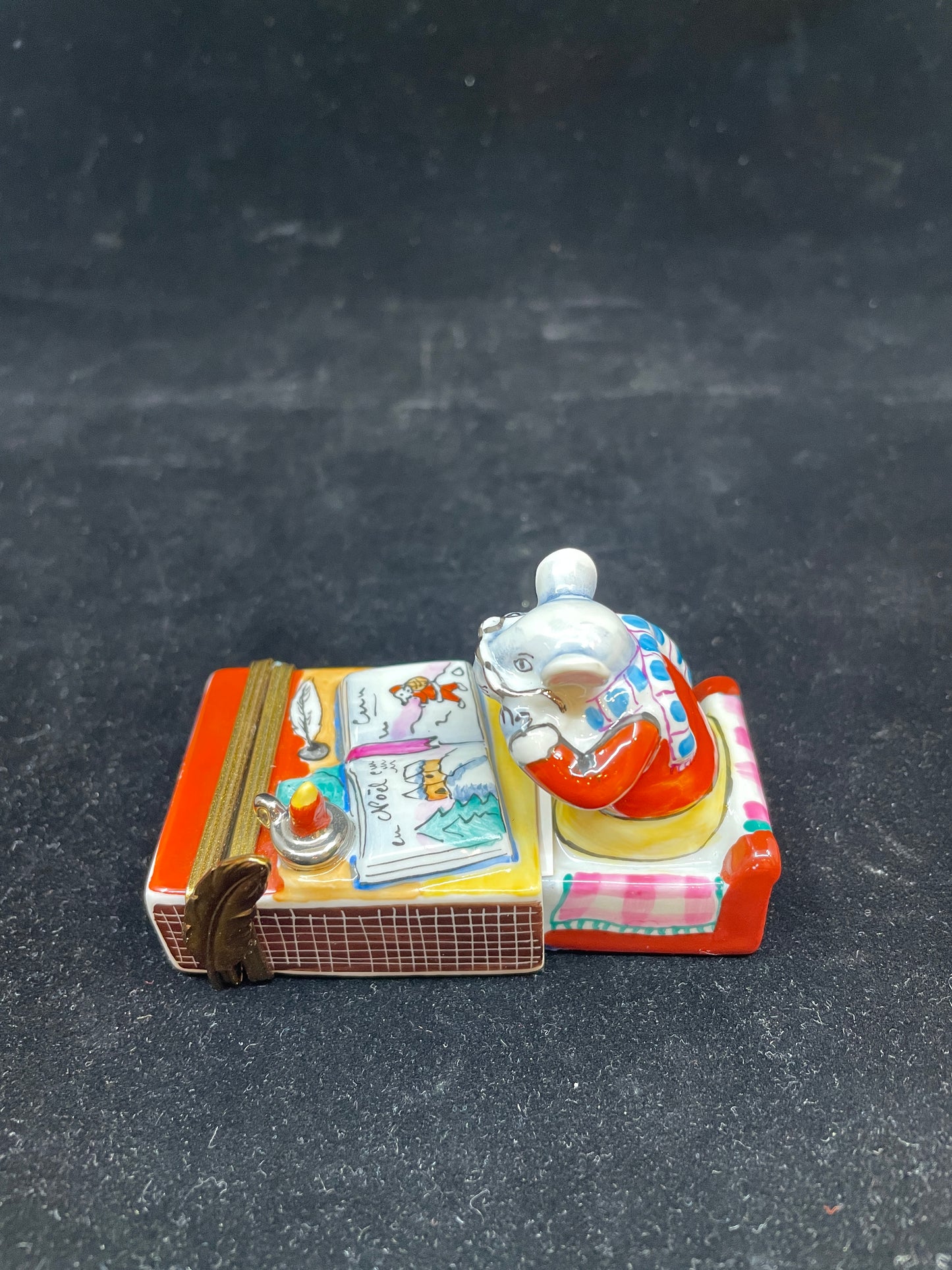 Limoges Reading Mouse Match Safe Trinket Box (03002E)