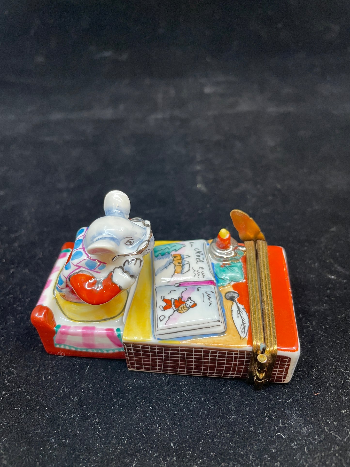 Limoges Reading Mouse Match Safe Trinket Box (03002E)