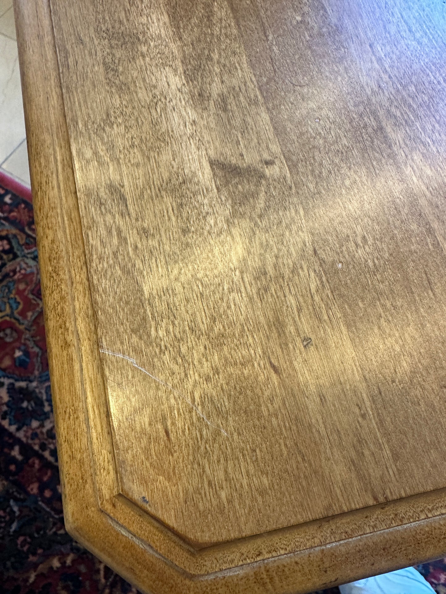 Ethan Allen Two Tone End Table (0NO003)