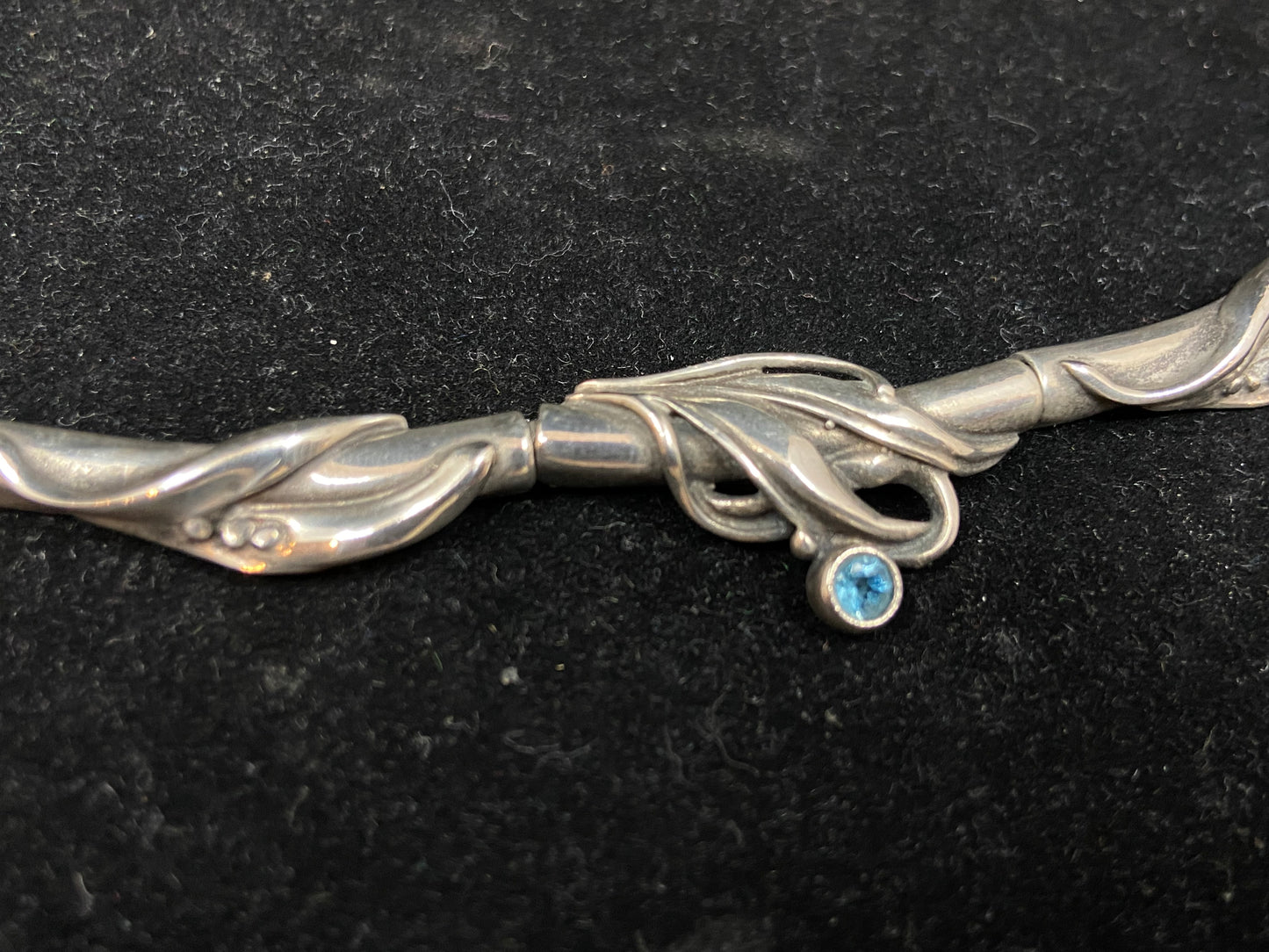 Sterling Silver and Topaz Choker (27754)