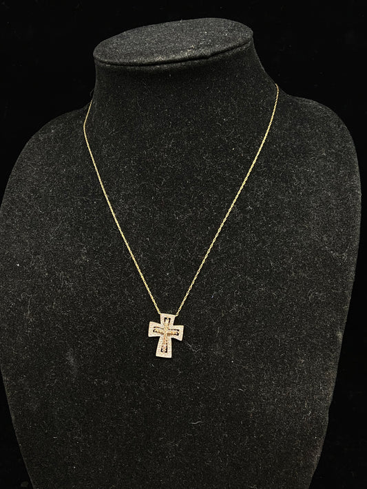14K Diamond Cross Necklace (27756)