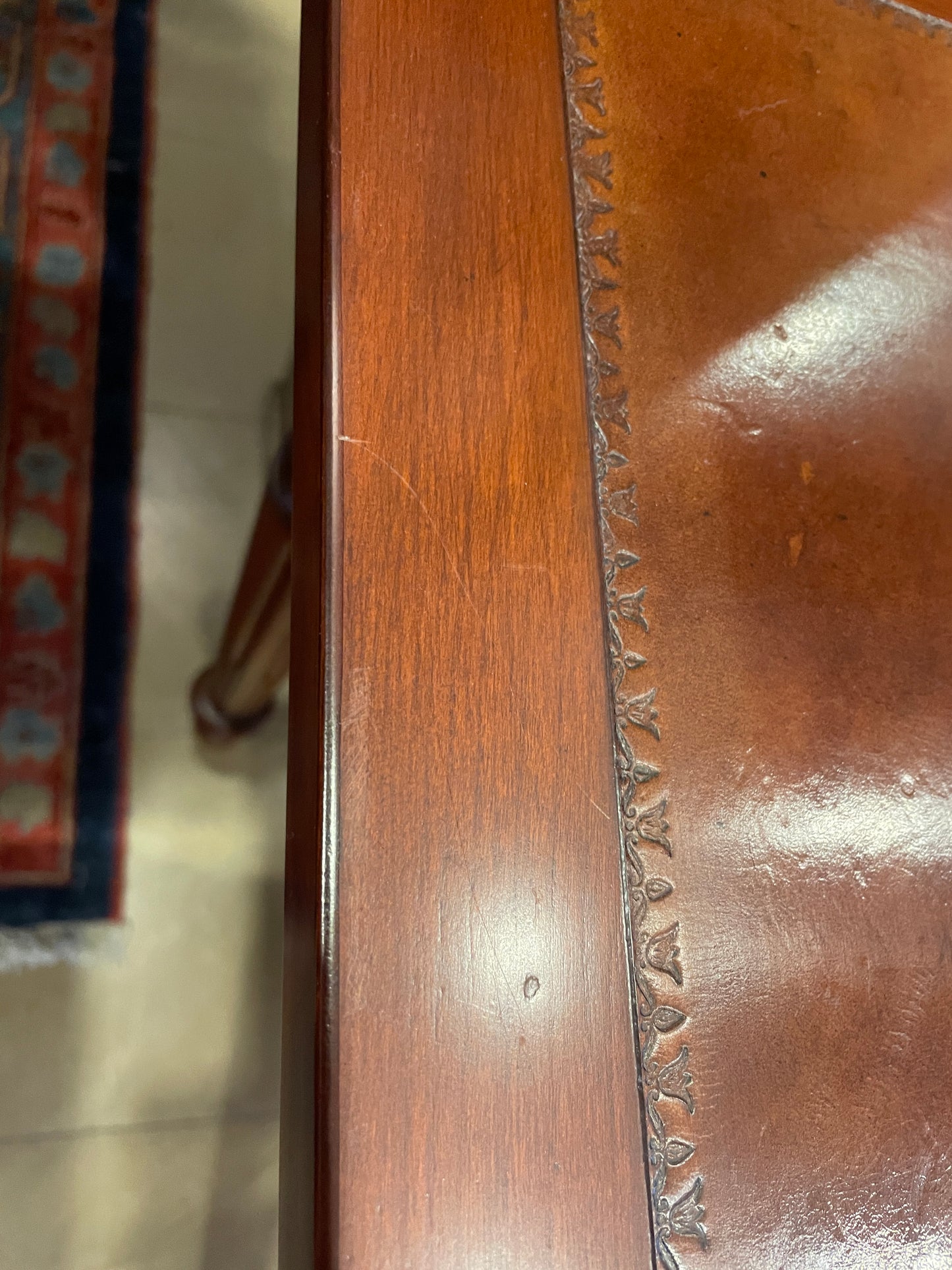 Baker Writing Desk with Leather Top (0OU001)