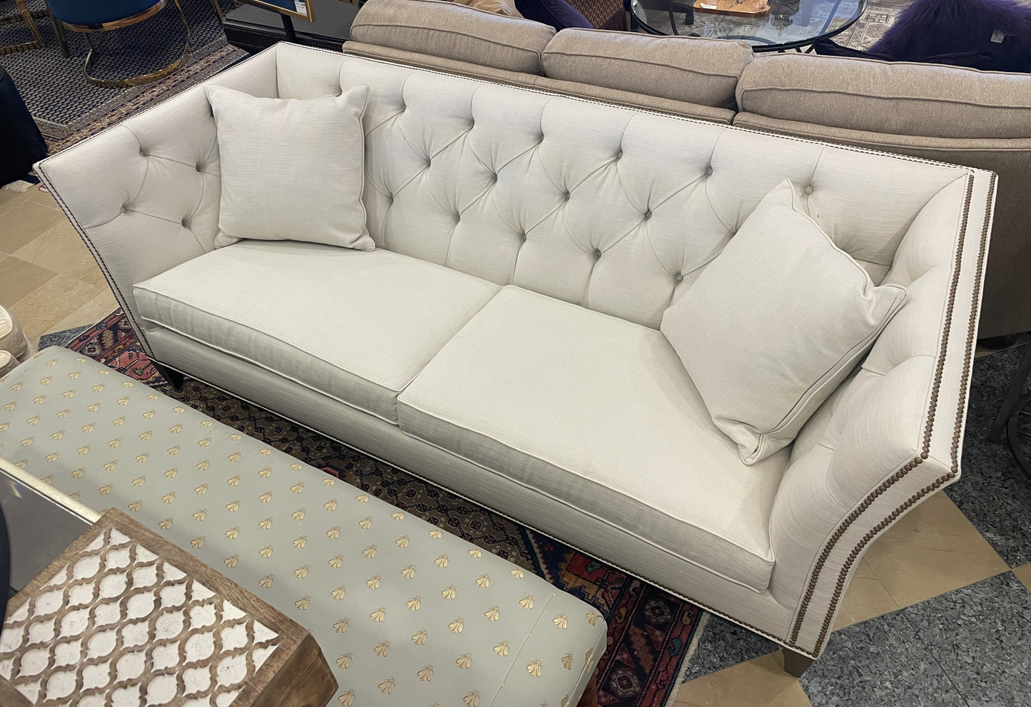 Ethan Allen Shelton Tufted Sofa (01D00N)