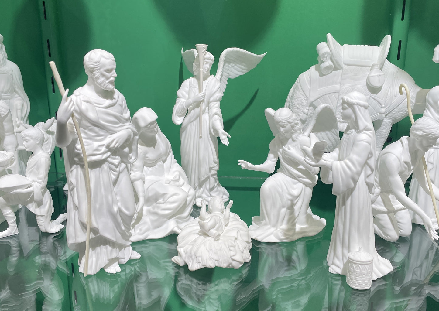 Lenox The Nativity, Complete with Boxes, No Creche (0HJ001)