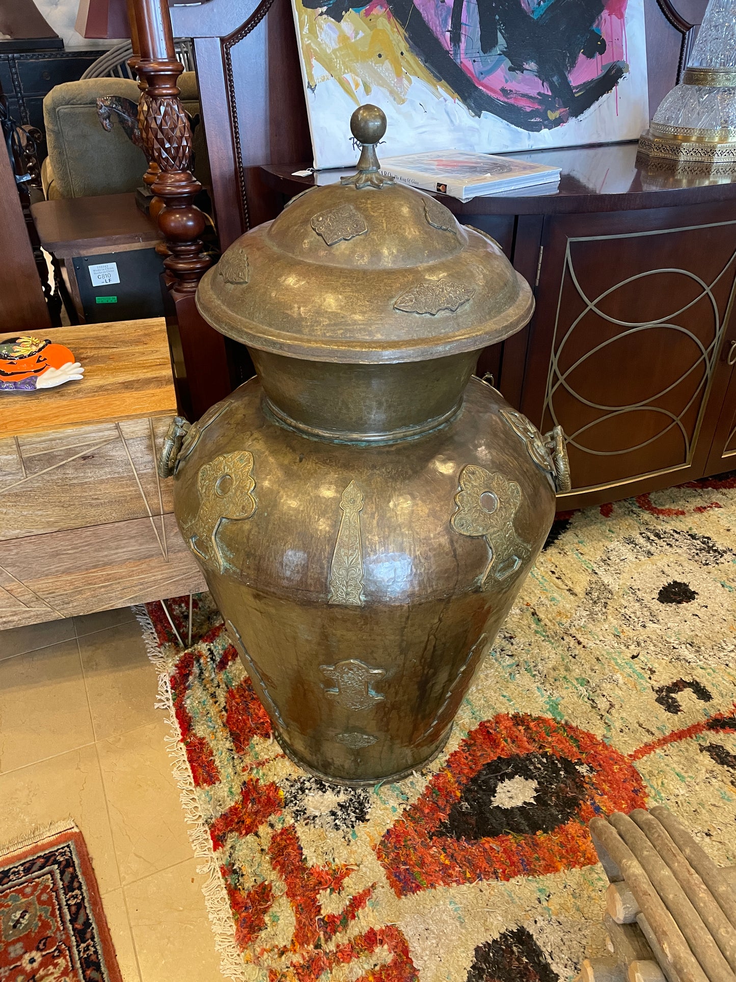 Brass Indian Tooled Floor Urn with Lid (0ED005)