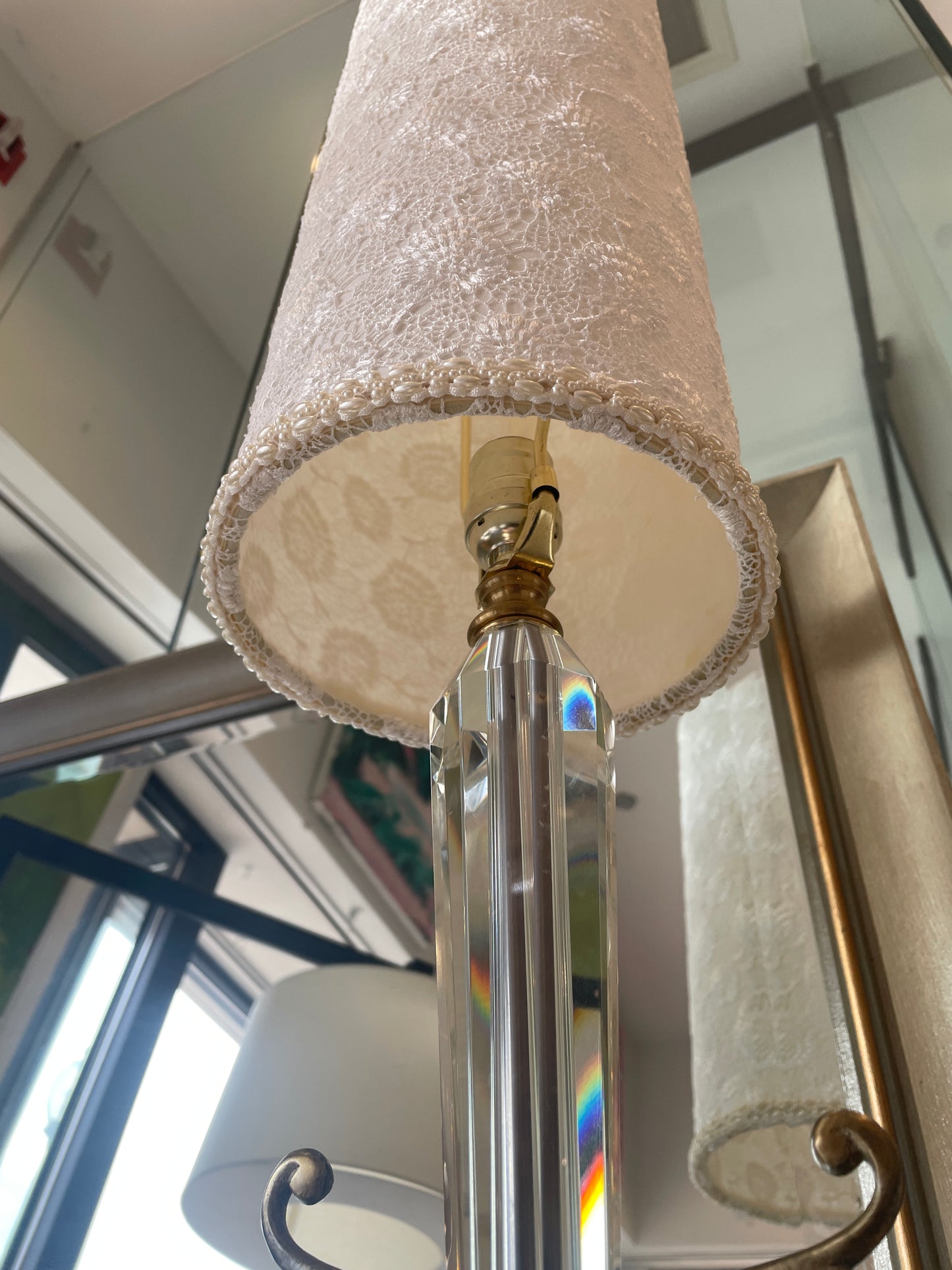 Luna Bella Floral Shade Crystal Lamp (0H2002)