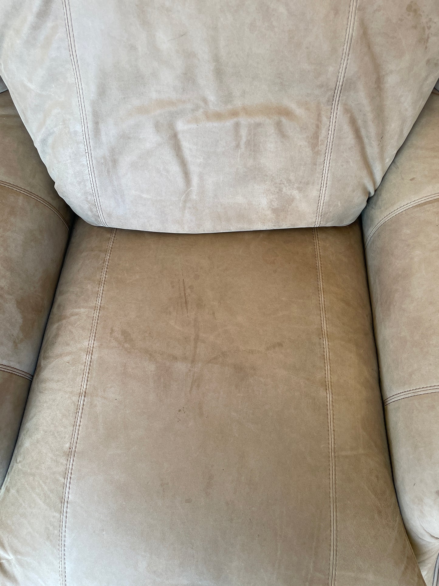 Henredon Overstuffed Mirco-suede Chair (Four available 0ED00D 0ED00E 0ED00F 0ED00G)