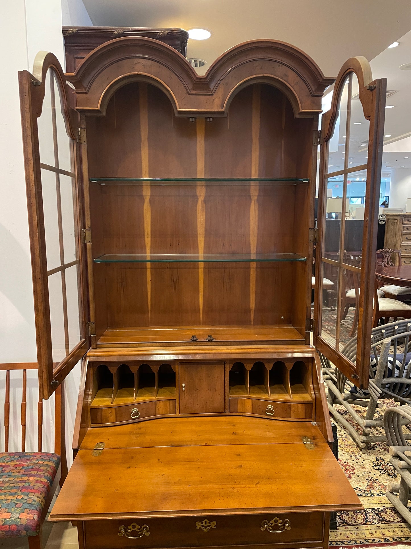 Henredon George II Double Bonnet Secretary Desk (0HO00X)