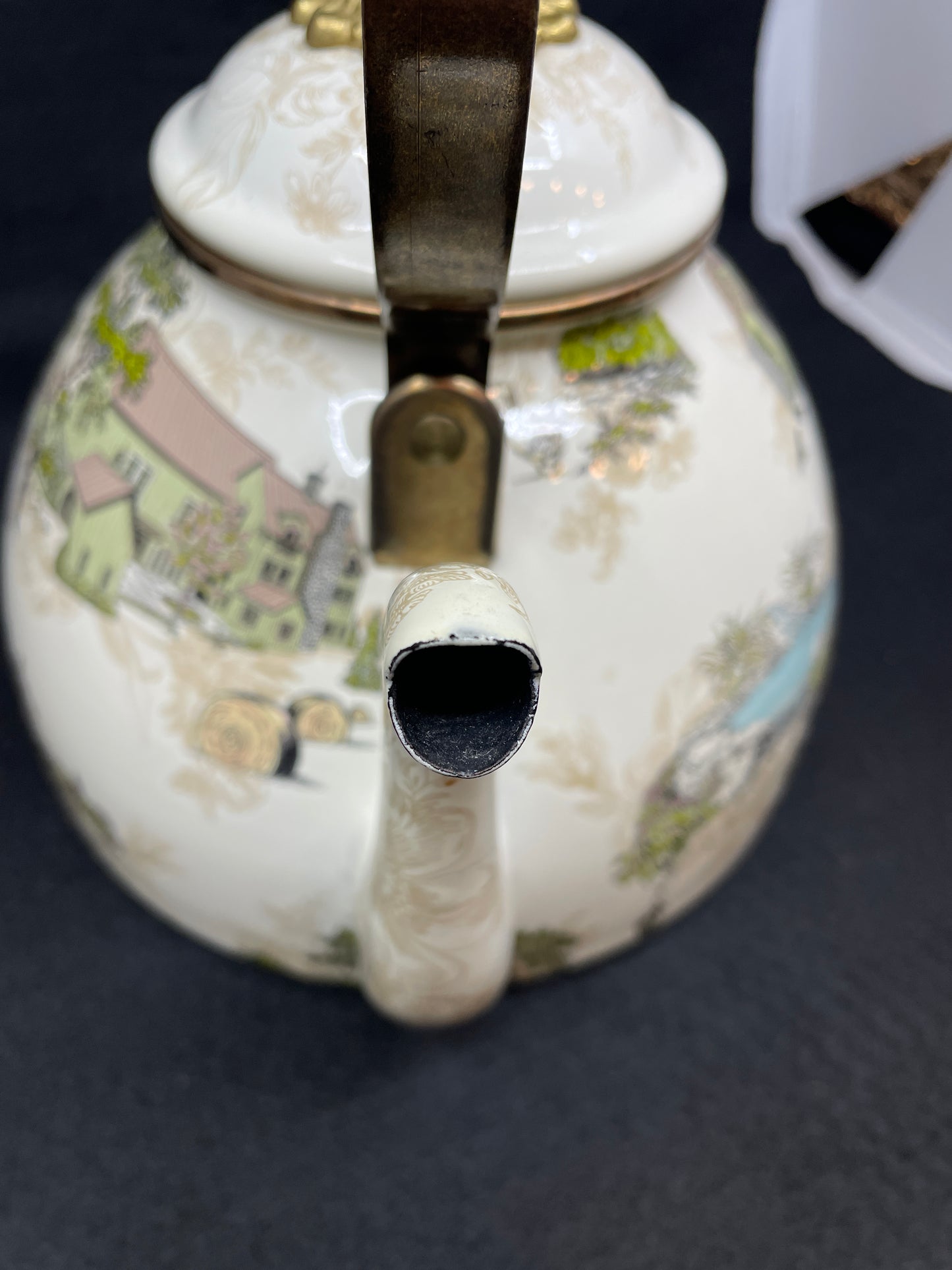Mackenzie-Childs Aurora 3qt Teapot (0OO00E)
