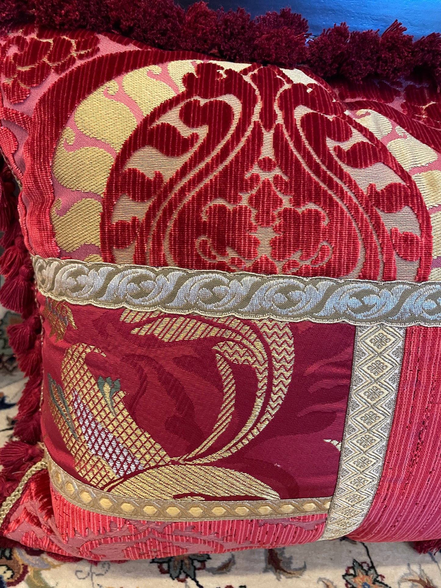 Fortuny Damask Pillow, a pair (0HP00D)
