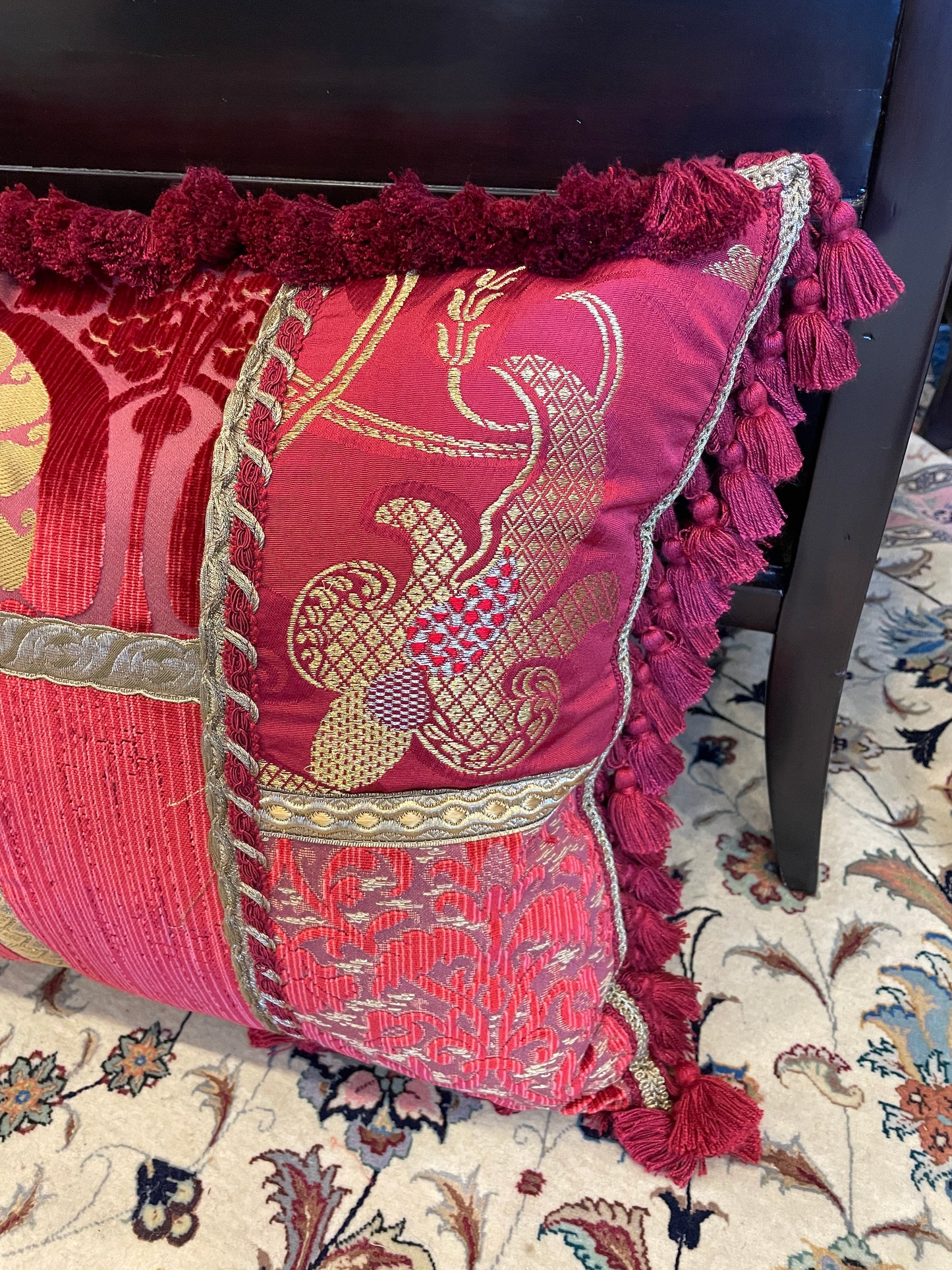 Fortuny Damask Pillow, a pair (0HP00D)