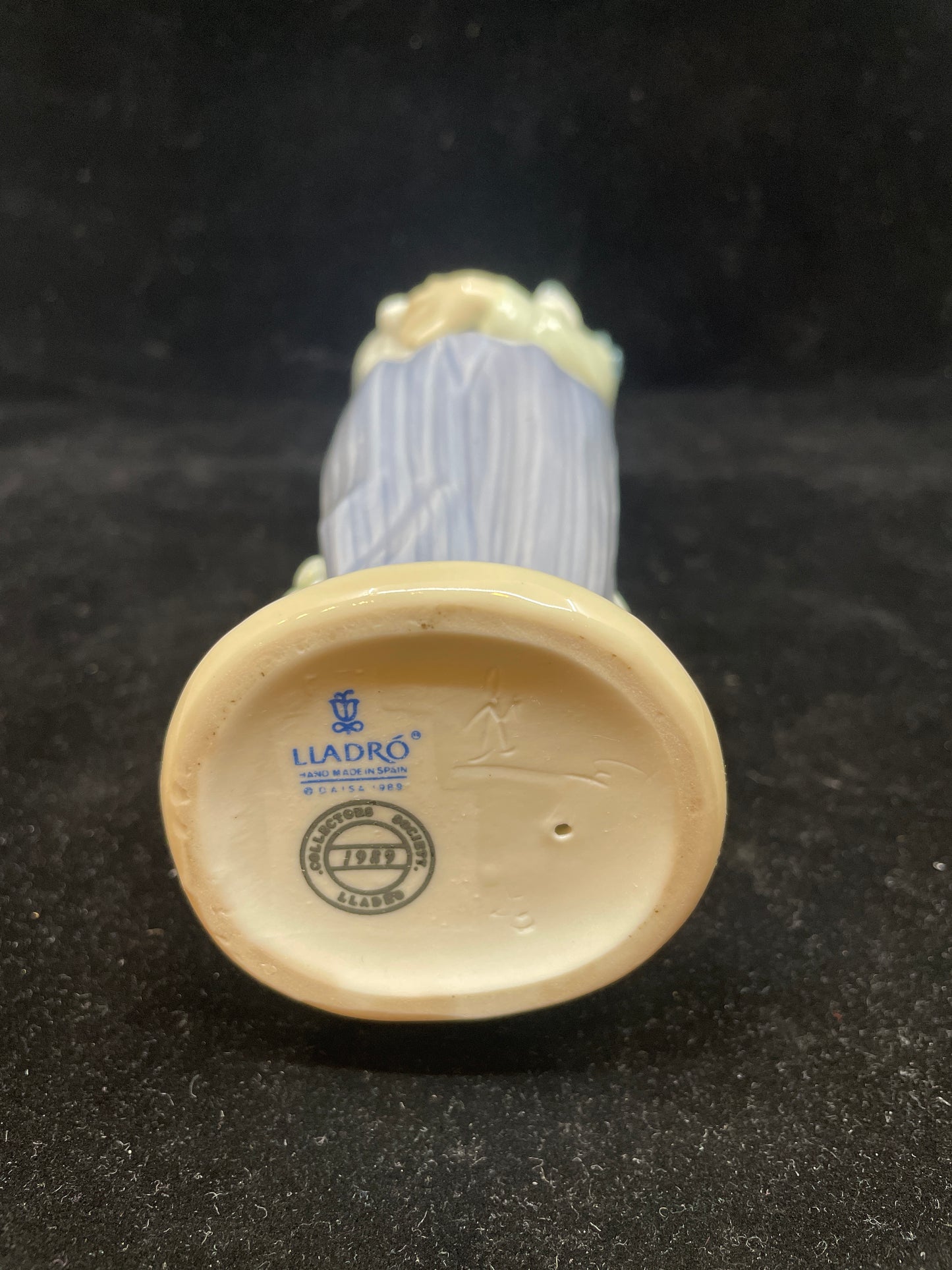 Lladro My Buddy #7609 w Box (0DE008)