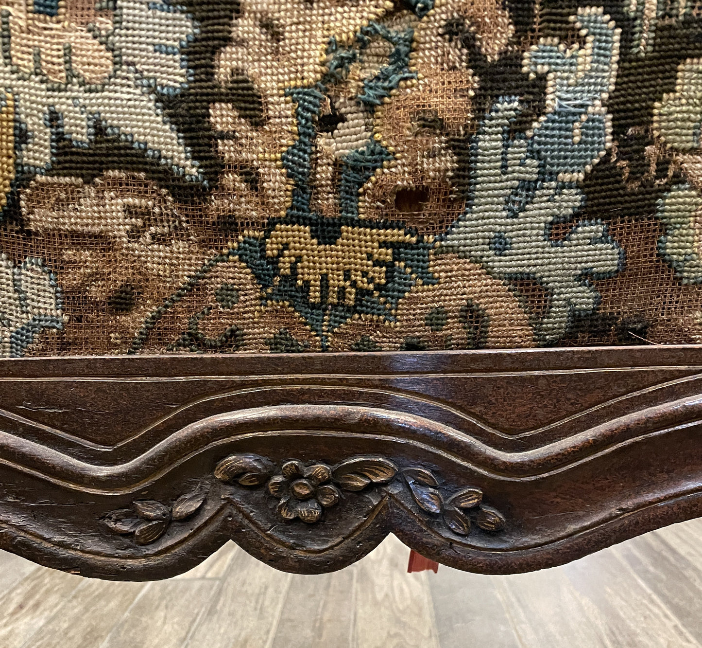 Antique Fireplace Screen with needlepoint insert, AS IS (0HP00Q)