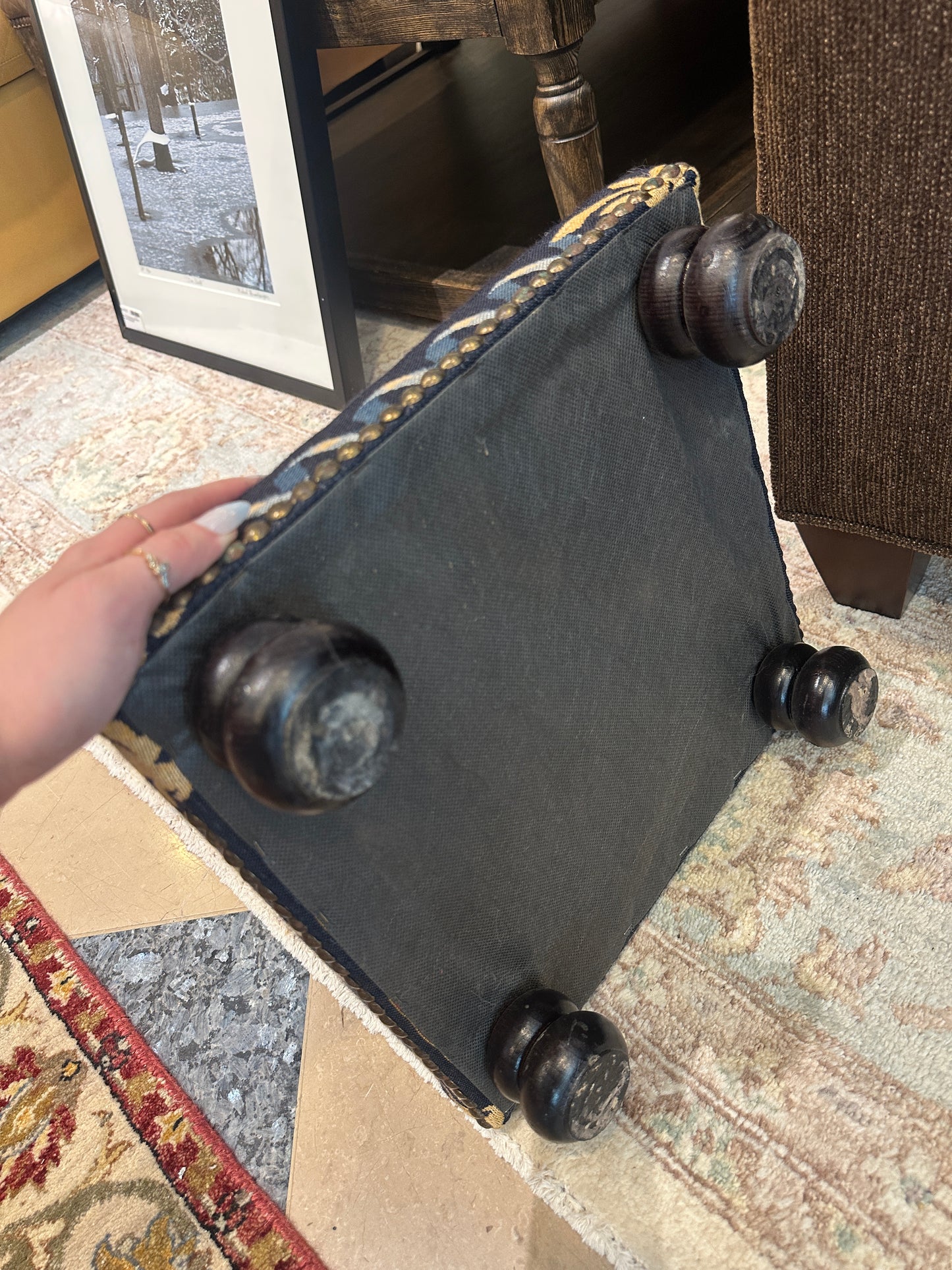 Footstool - Fruit Bowl (01401P)