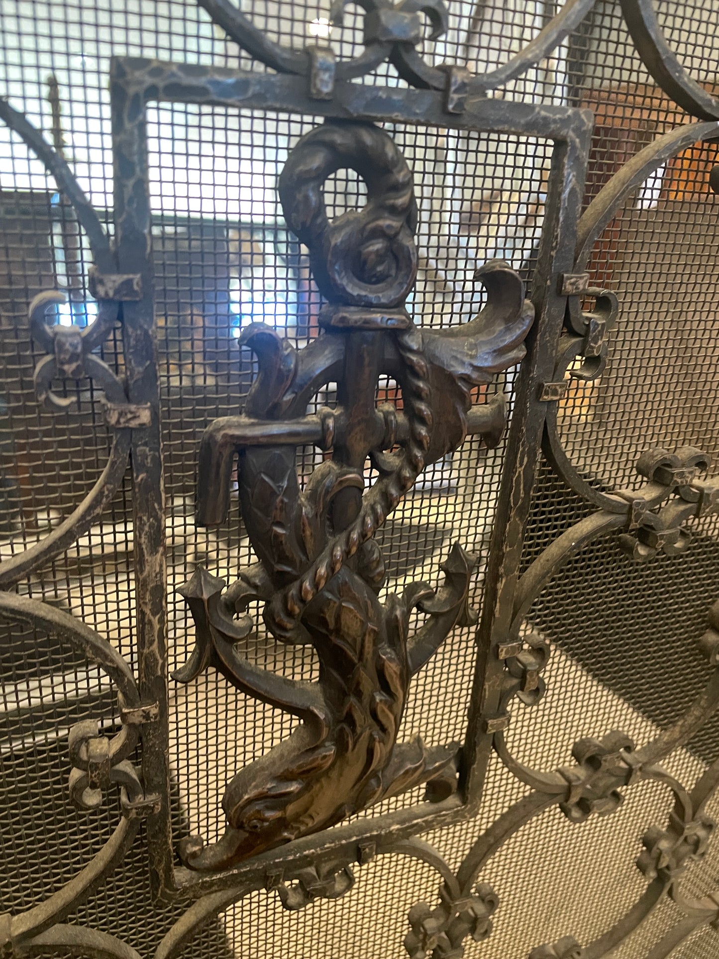 Forged Iron Figural Fireplace Spark Screen with Dragon Detail (0HP005)