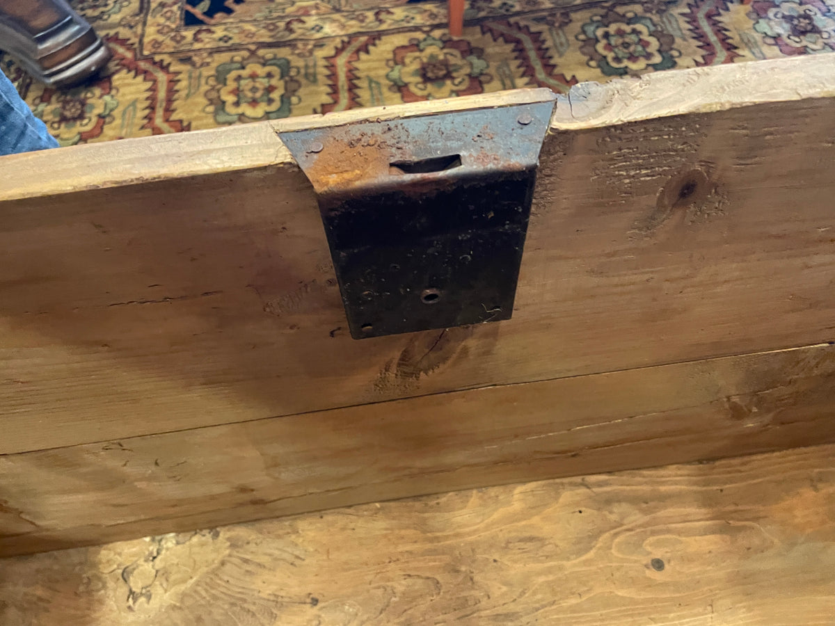 Pennsylvania Dutch Blanket Chest, AS IS (01B028)