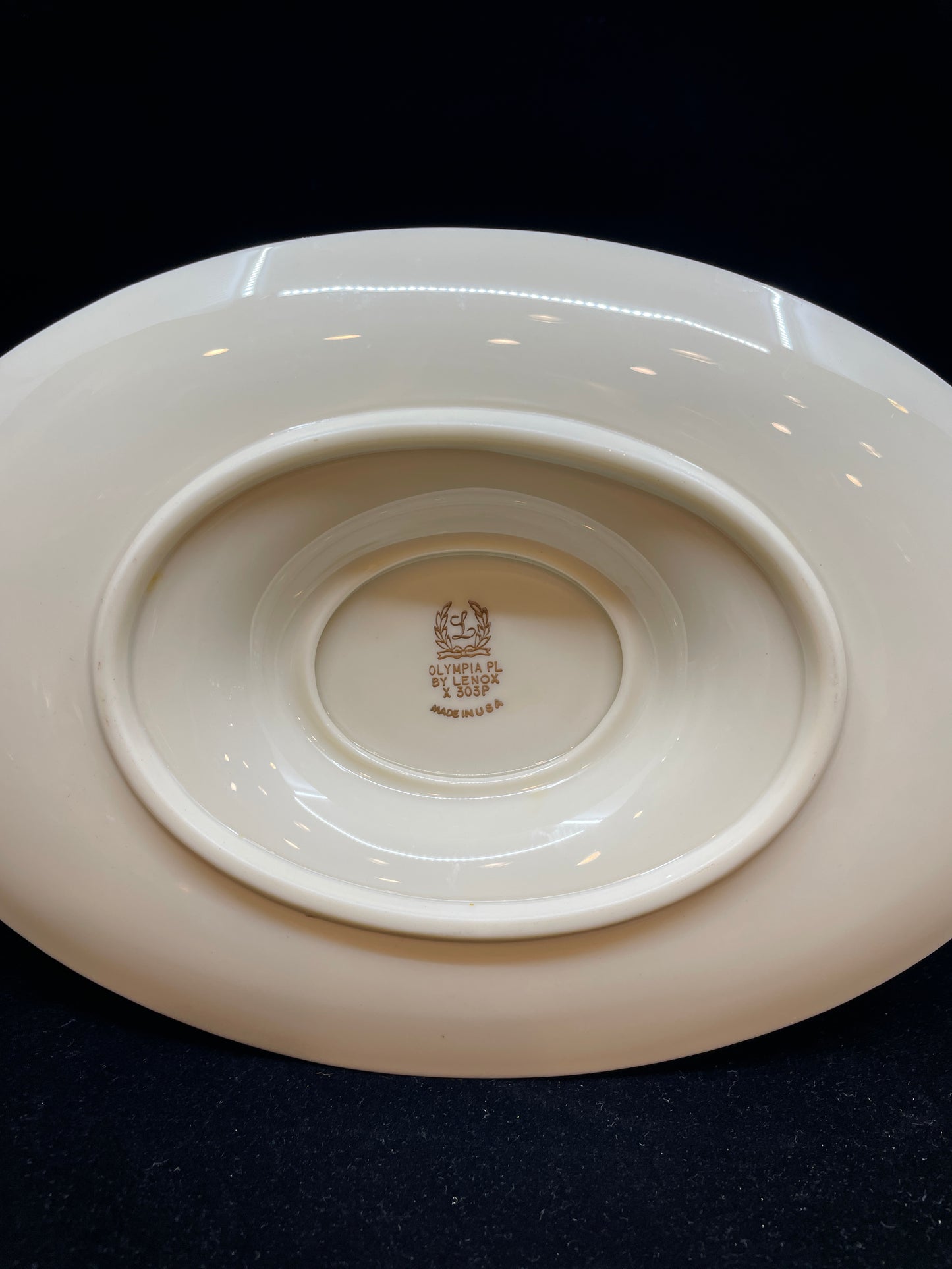 Lenox Olympia Platinum China, Setting for 8 (0HX001)
