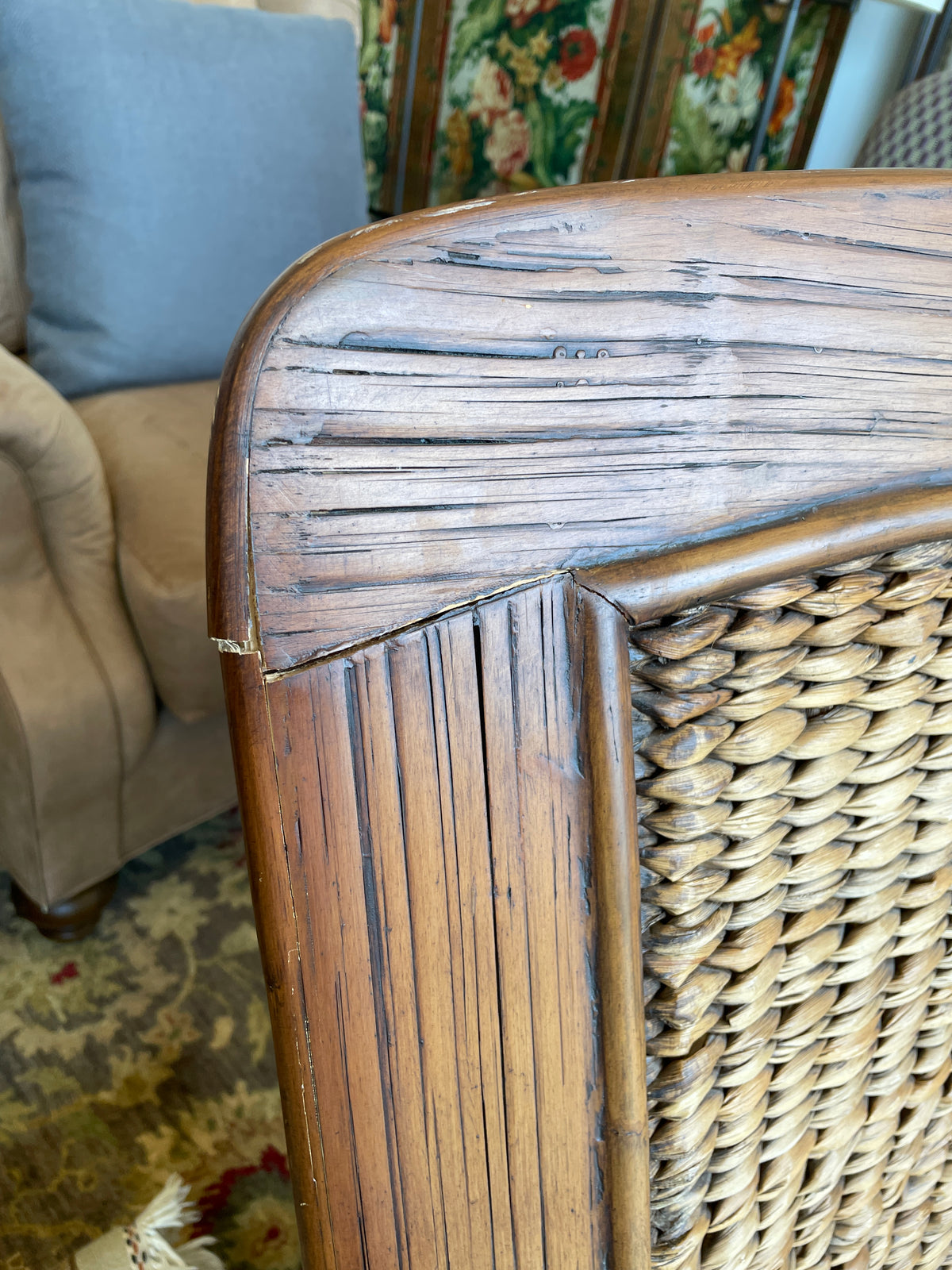 British Colonial Arm Chair (01B01Y)