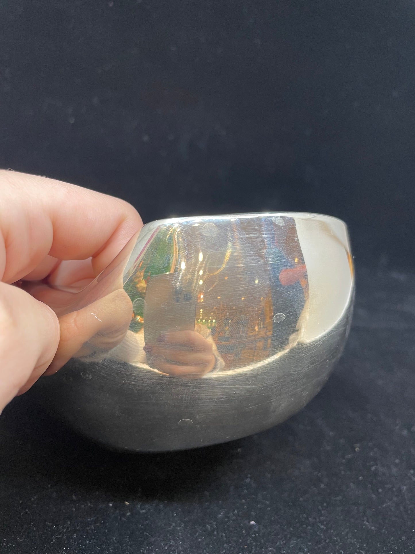 Tiffany and Co Elsa Peretti Thumbprint Bowl (3V7HQZ)